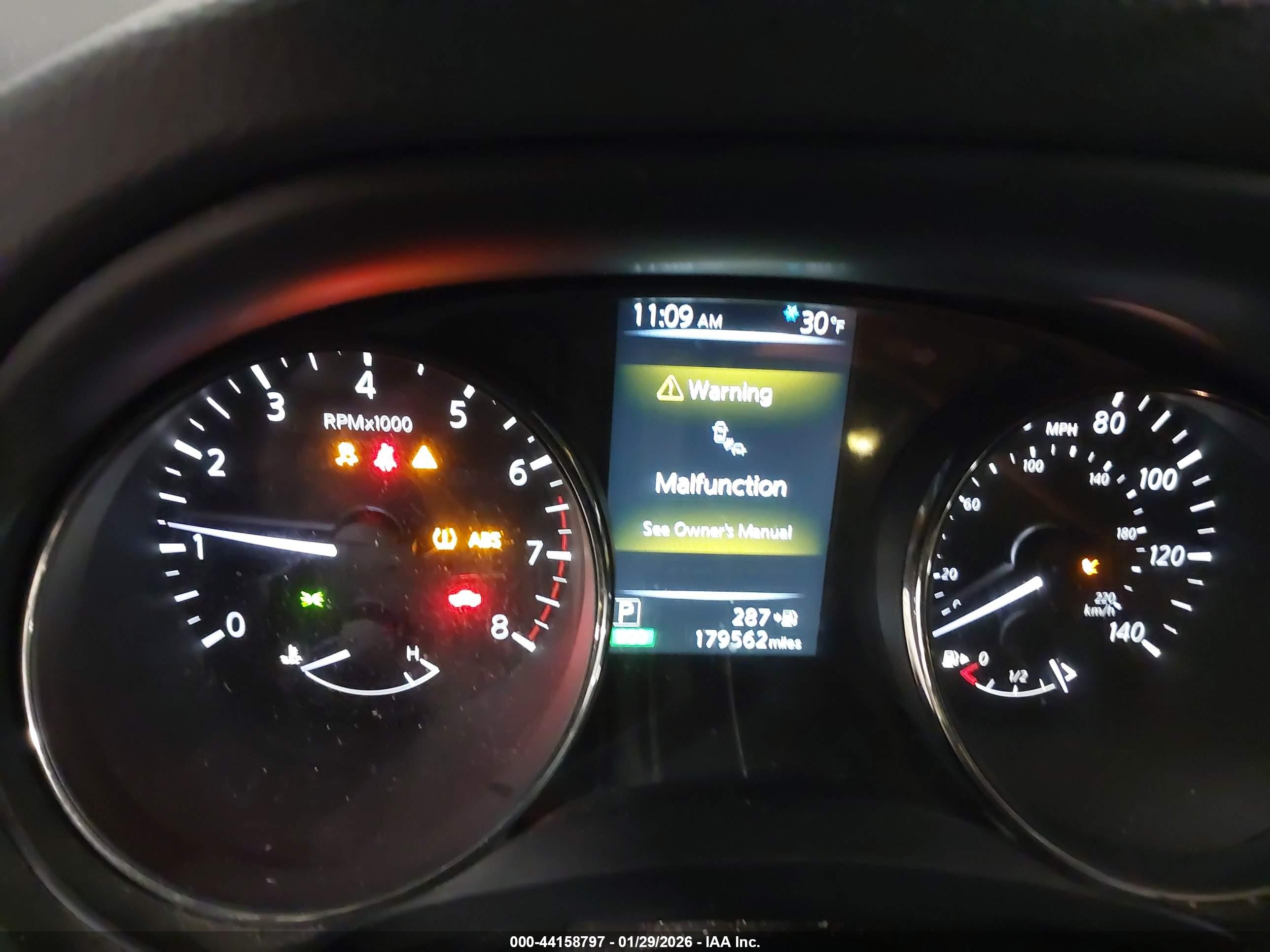 NISSAN ROGUE image 7