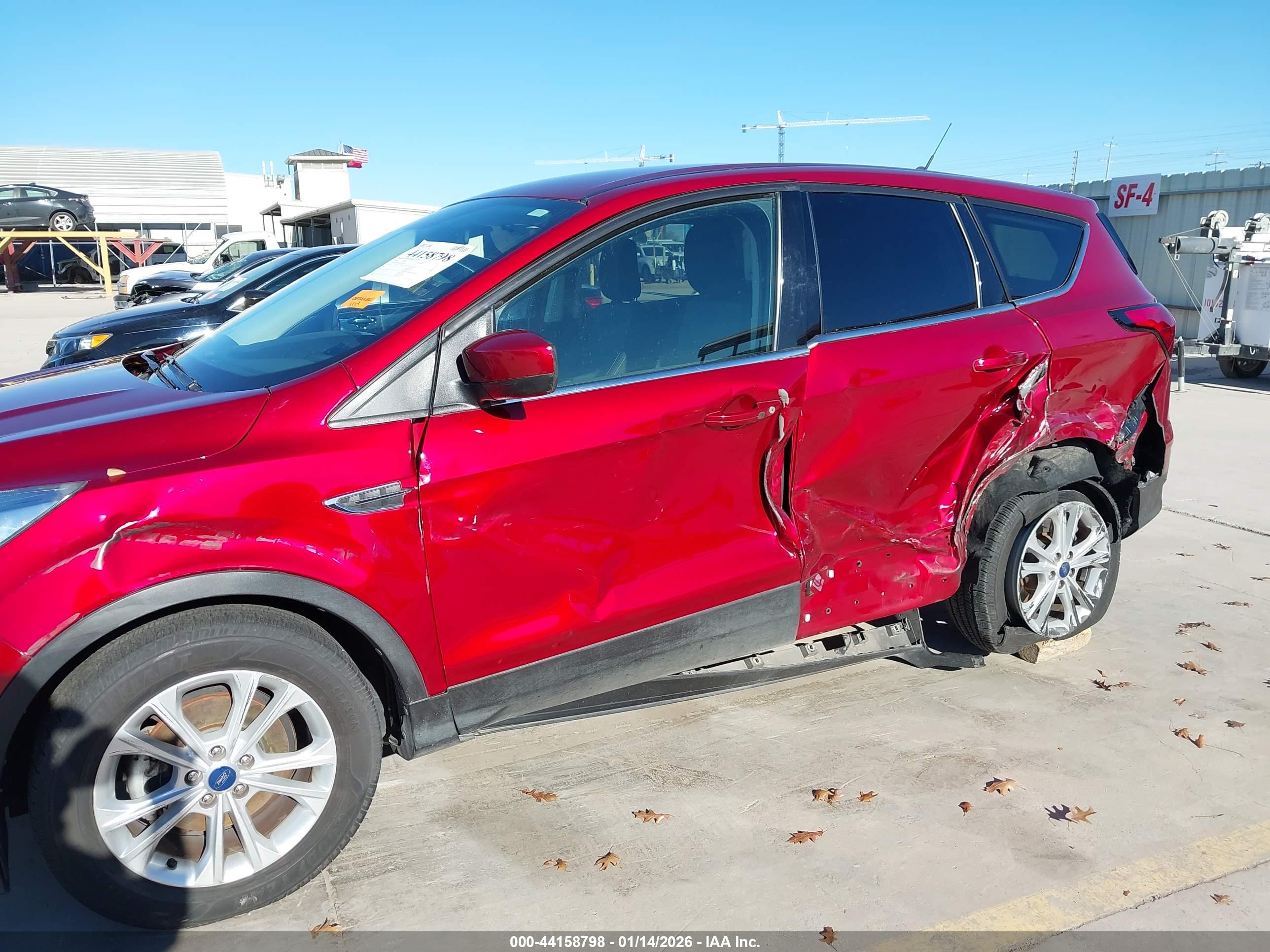 FORD ESCAPE image 6