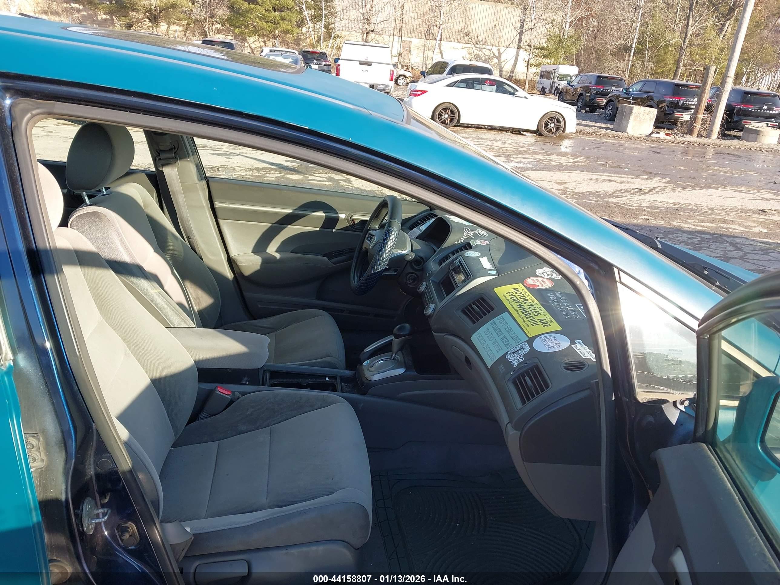 HONDA CIVIC image 5