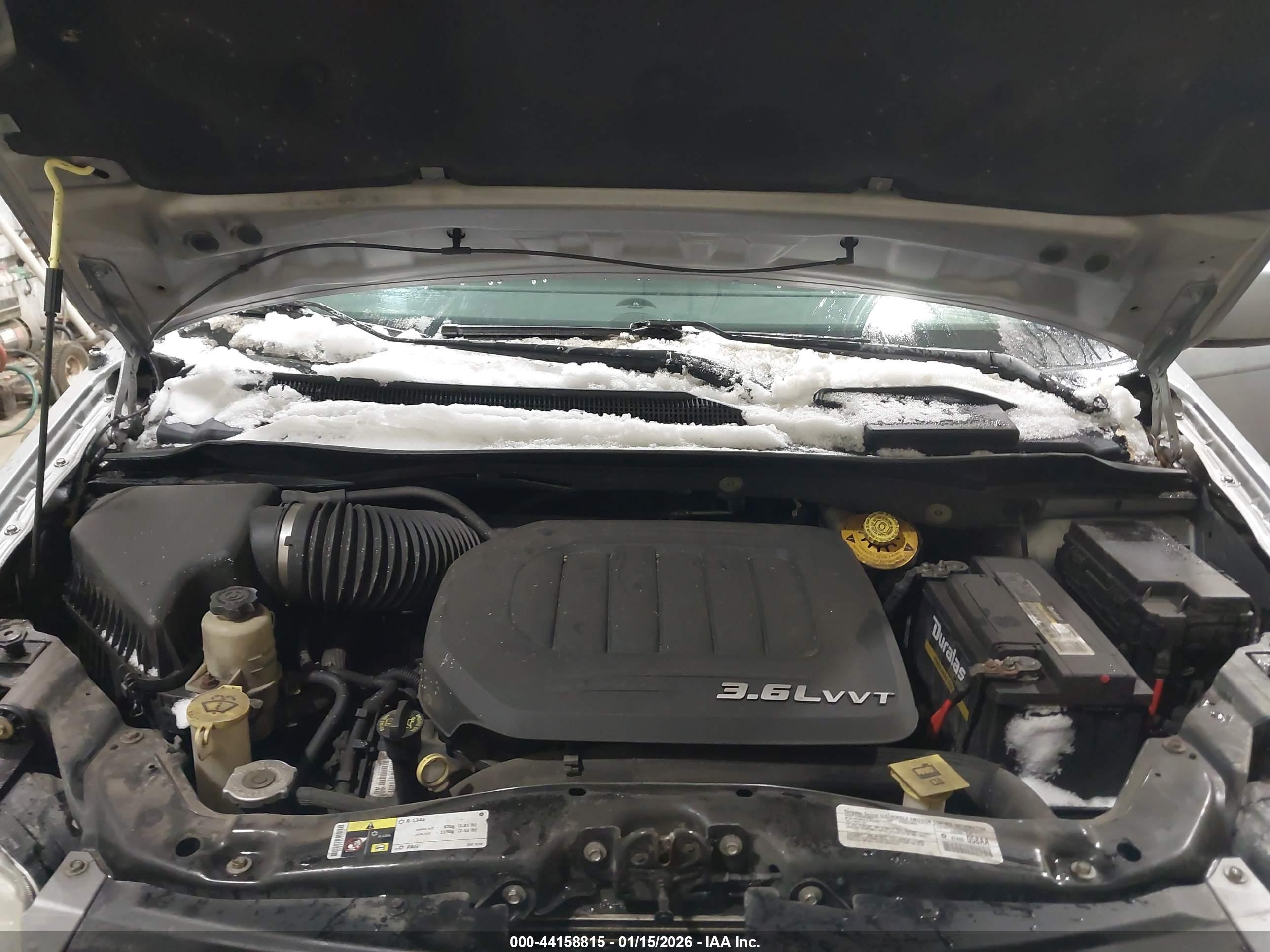 CHRYSLER TOWN image 10