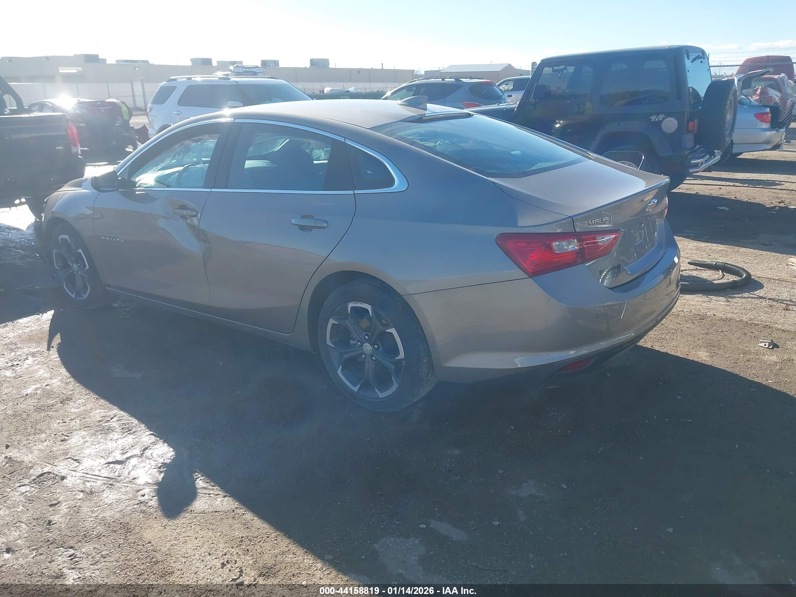 CHEVROLET MALIBU image 3
