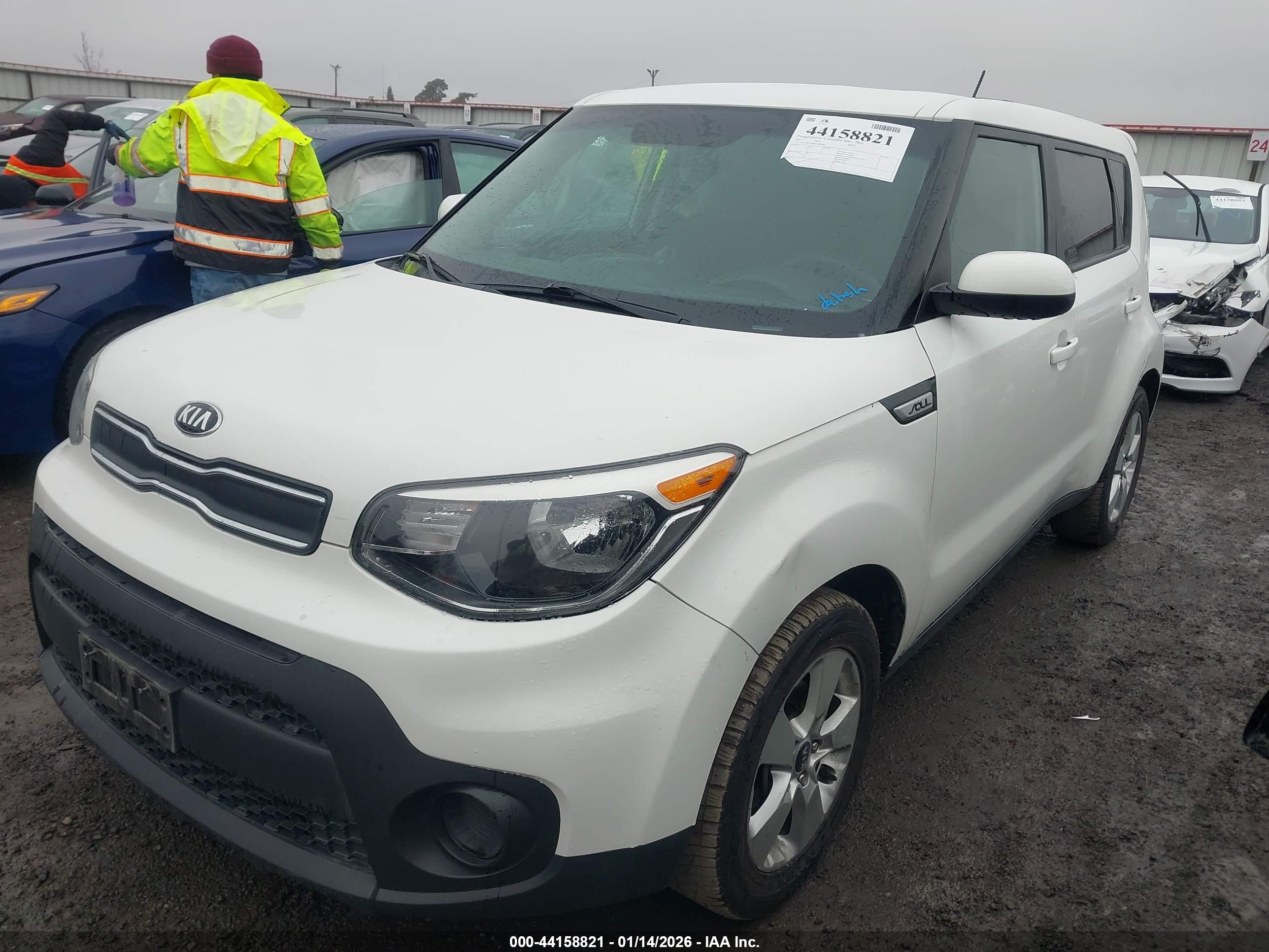 KIA SOUL image 2