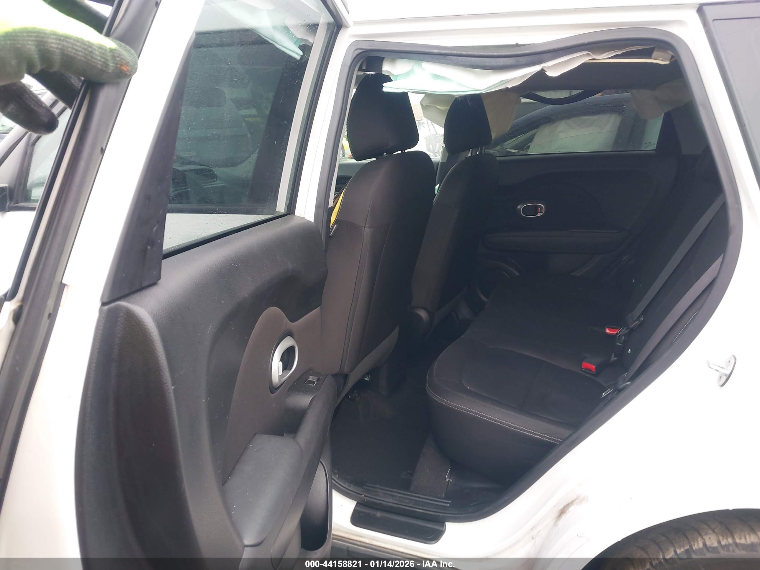 KIA SOUL image 8