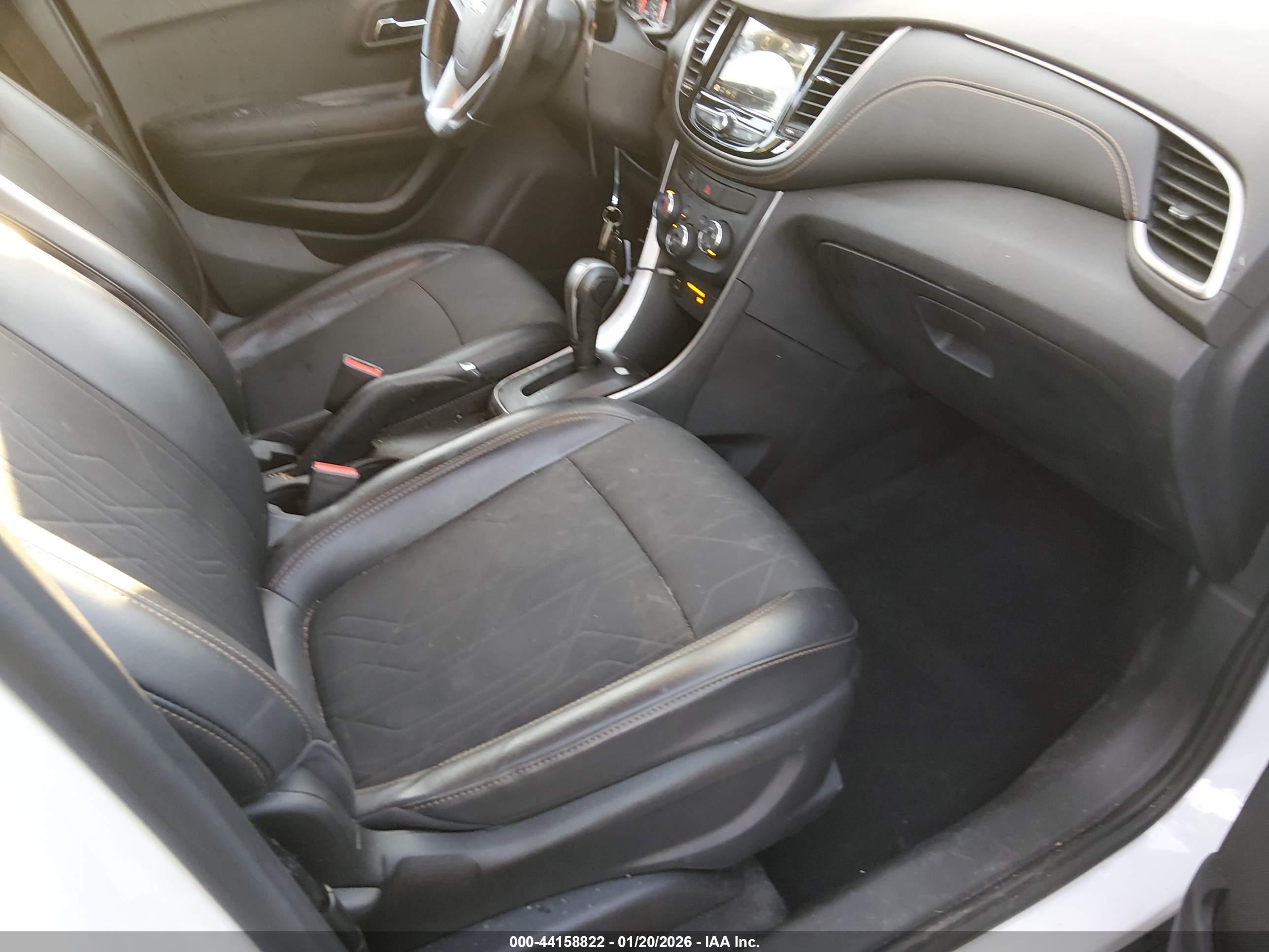 CHEVROLET TRAX image 5