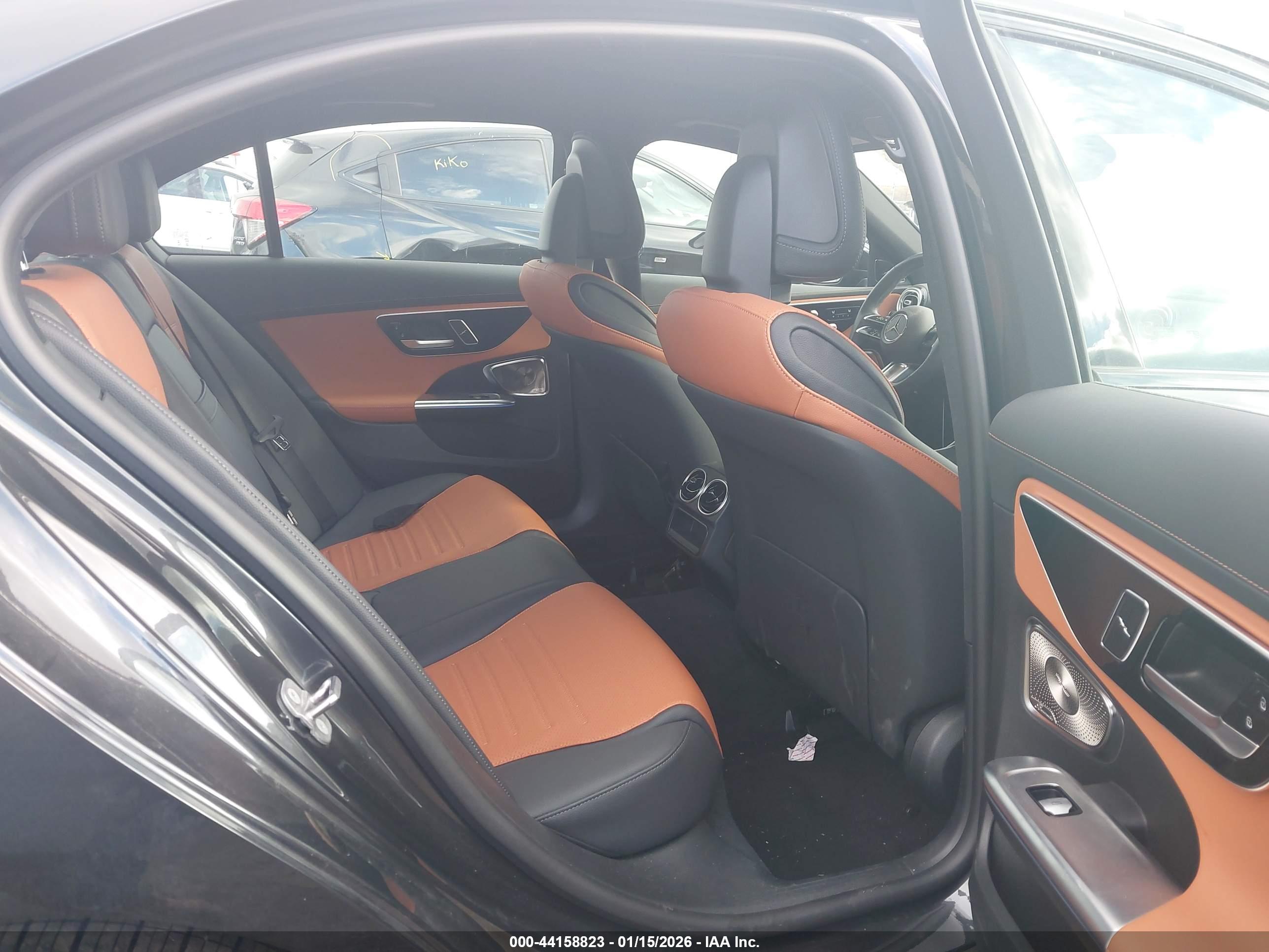 MERCEDES-BENZ C image 8