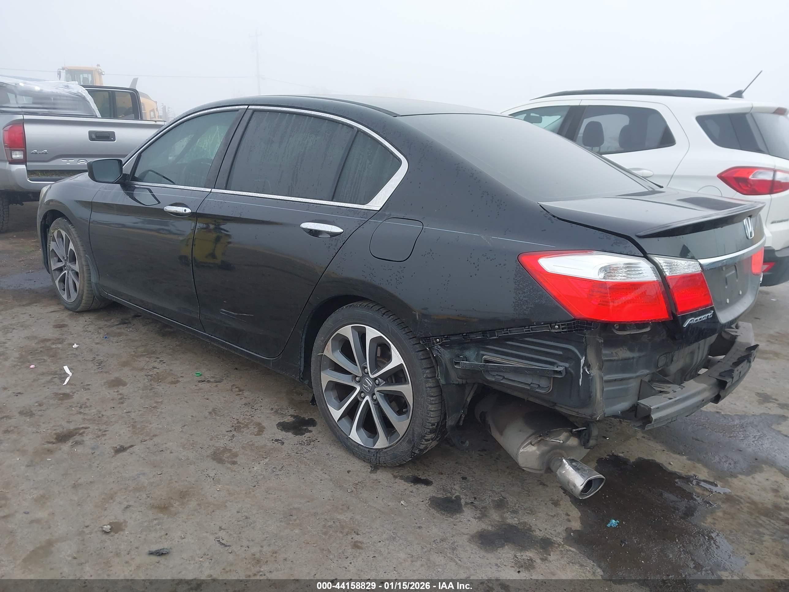 HONDA ACCORD image 3
