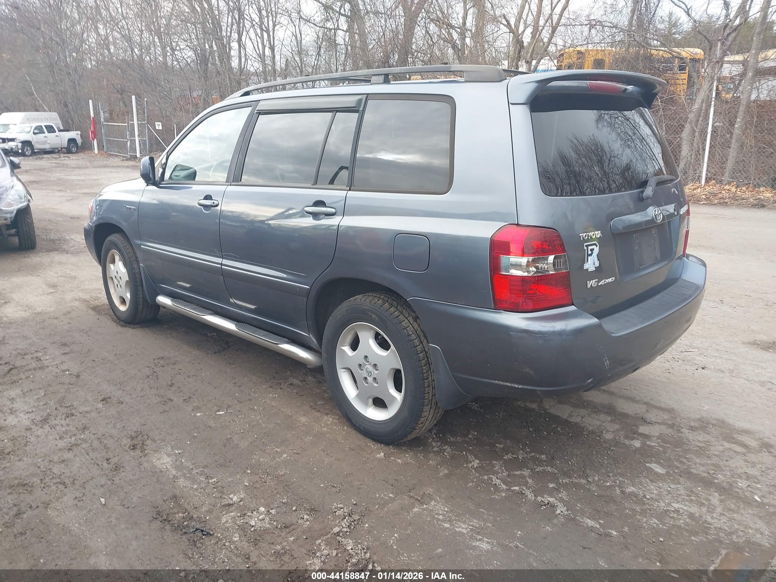 TOYOTA HIGHLANDER image 3