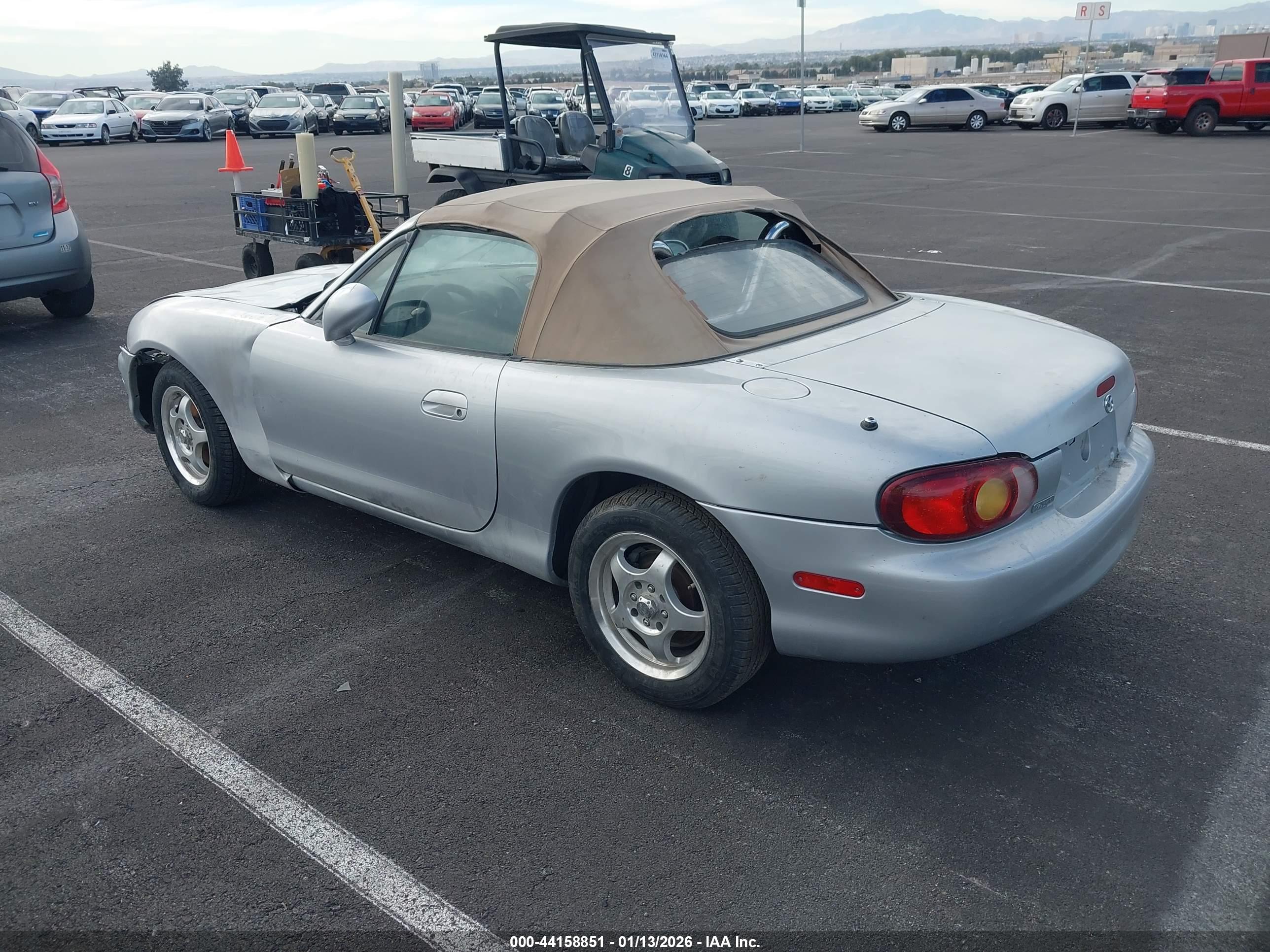 MAZDA MX-5 image 3
