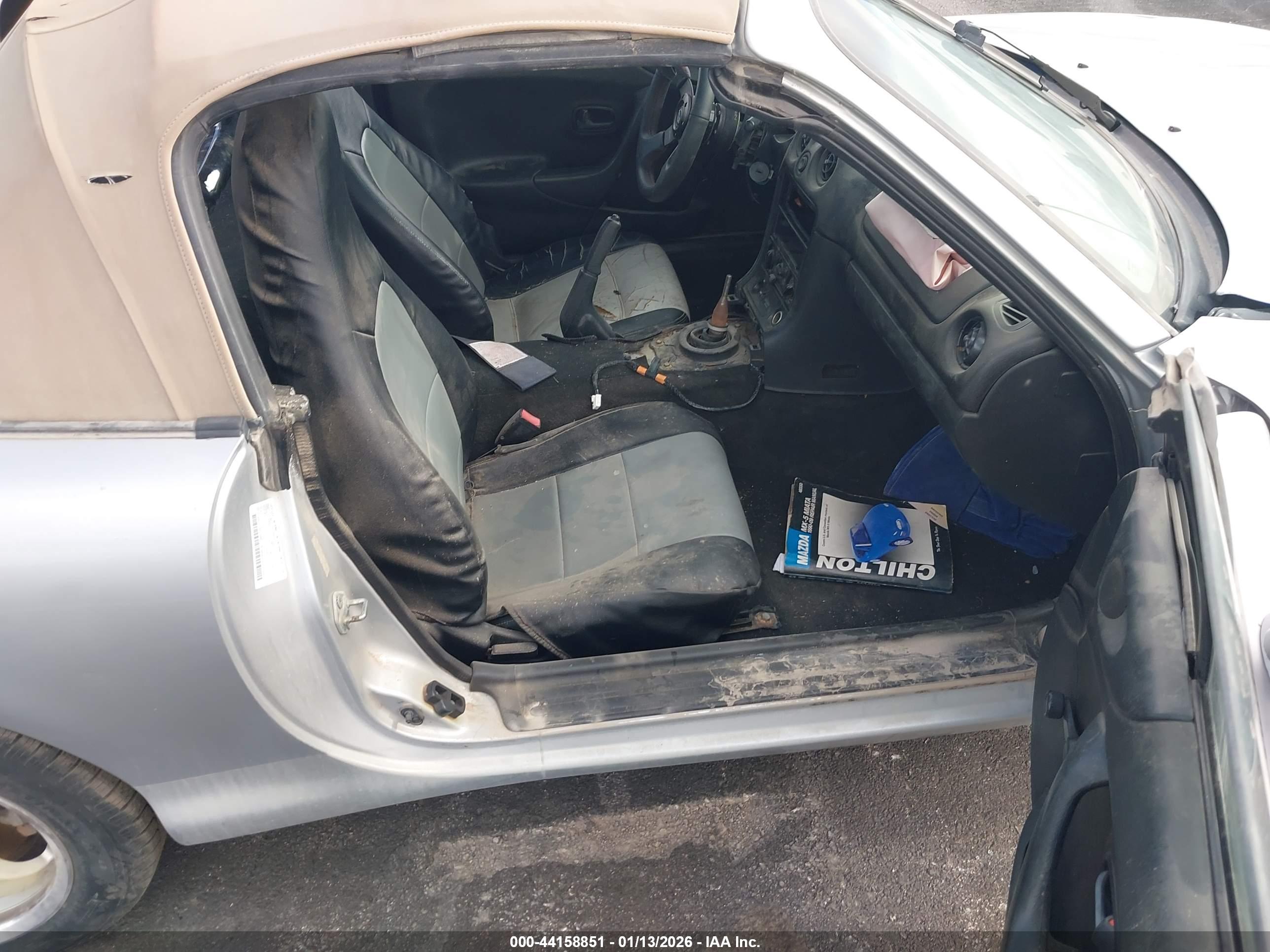 MAZDA MX-5 image 5
