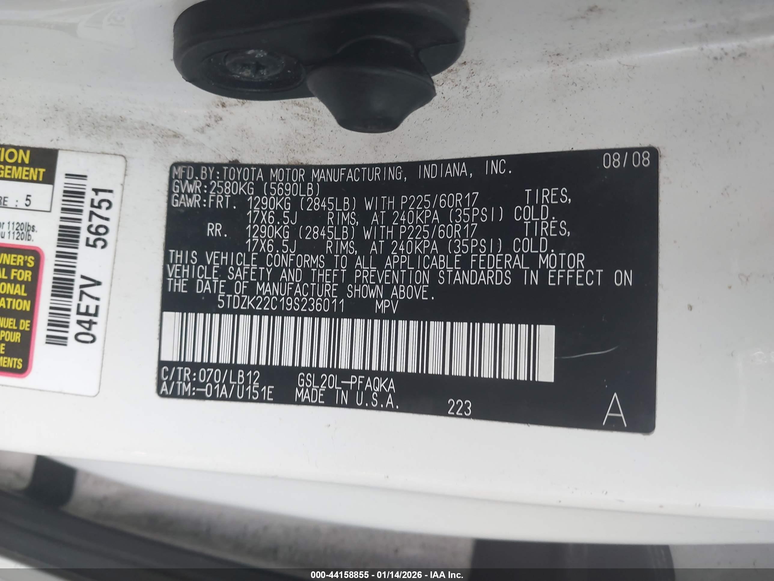 TOYOTA SIENNA image 9