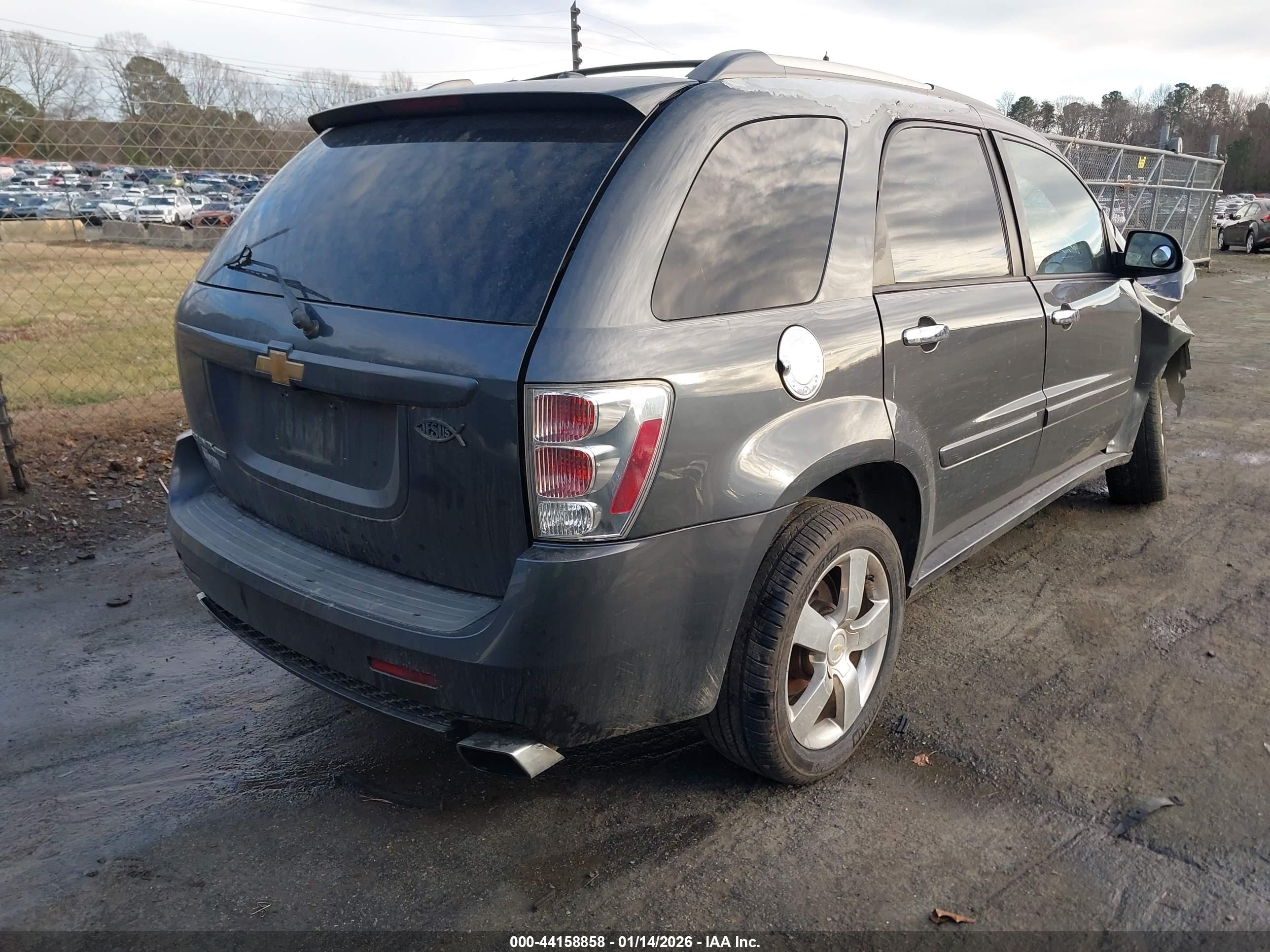 CHEVROLET EQUINOX image 4