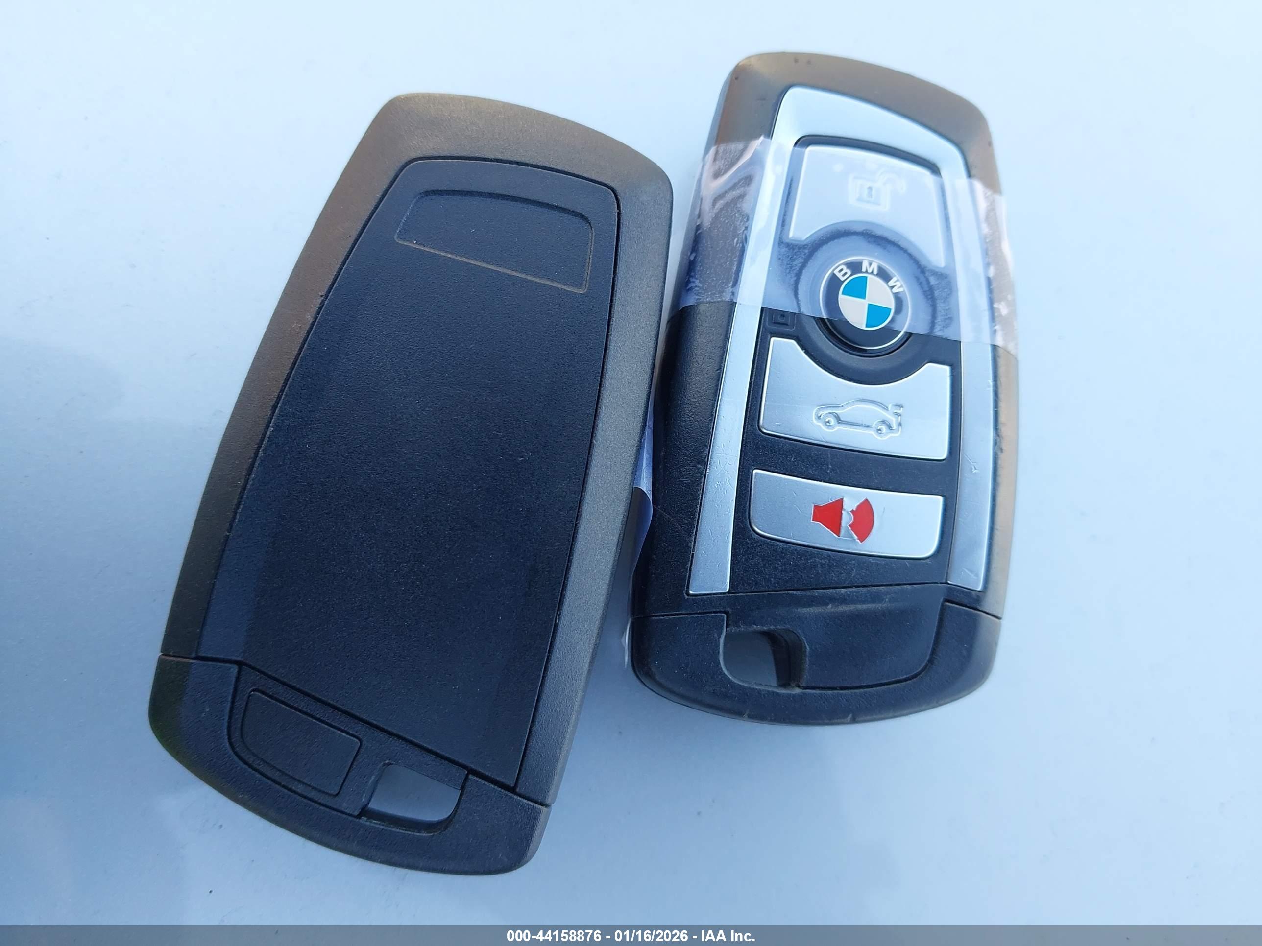 BMW 328I image 11