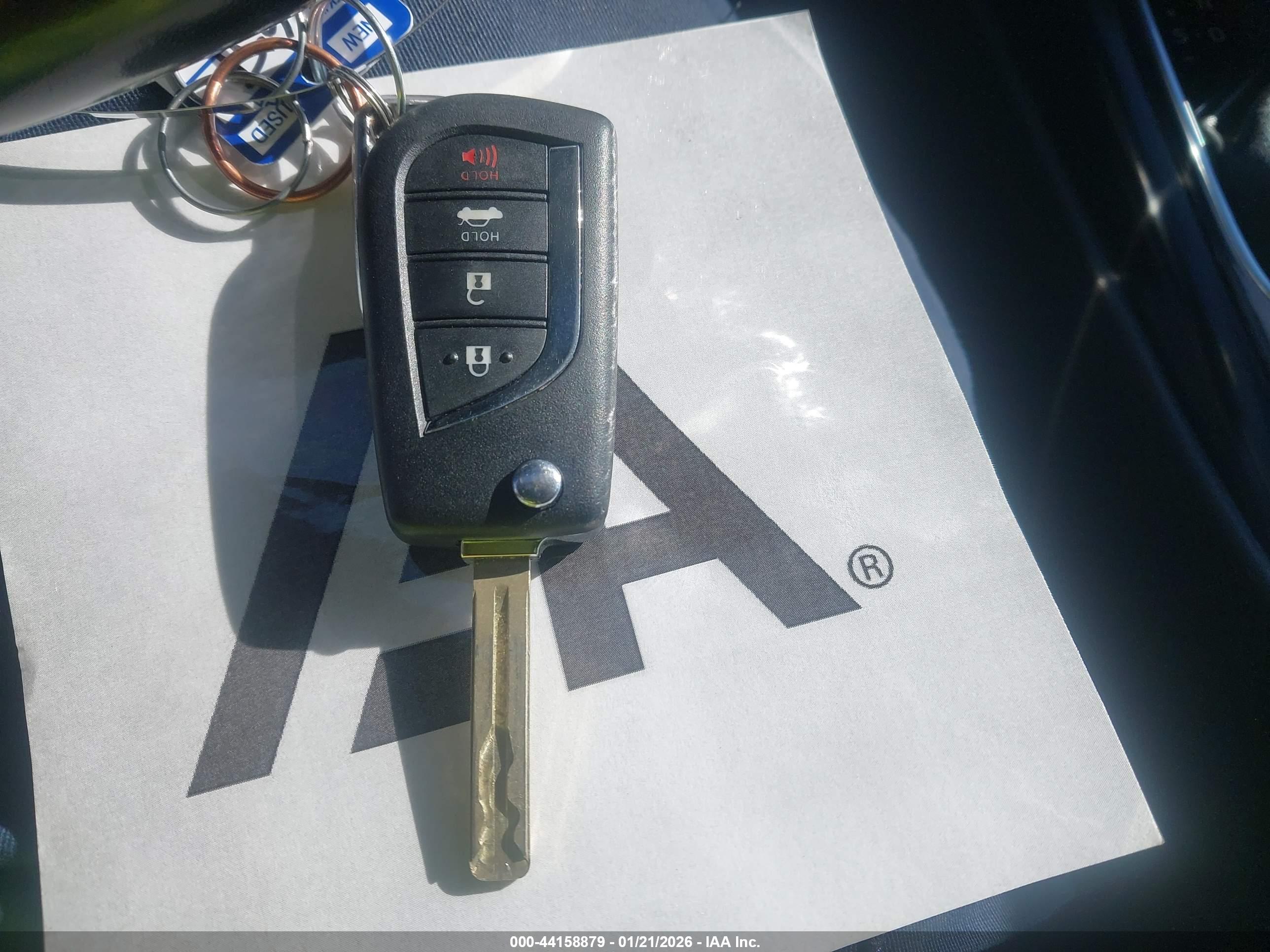 TOYOTA CAMRY image 11