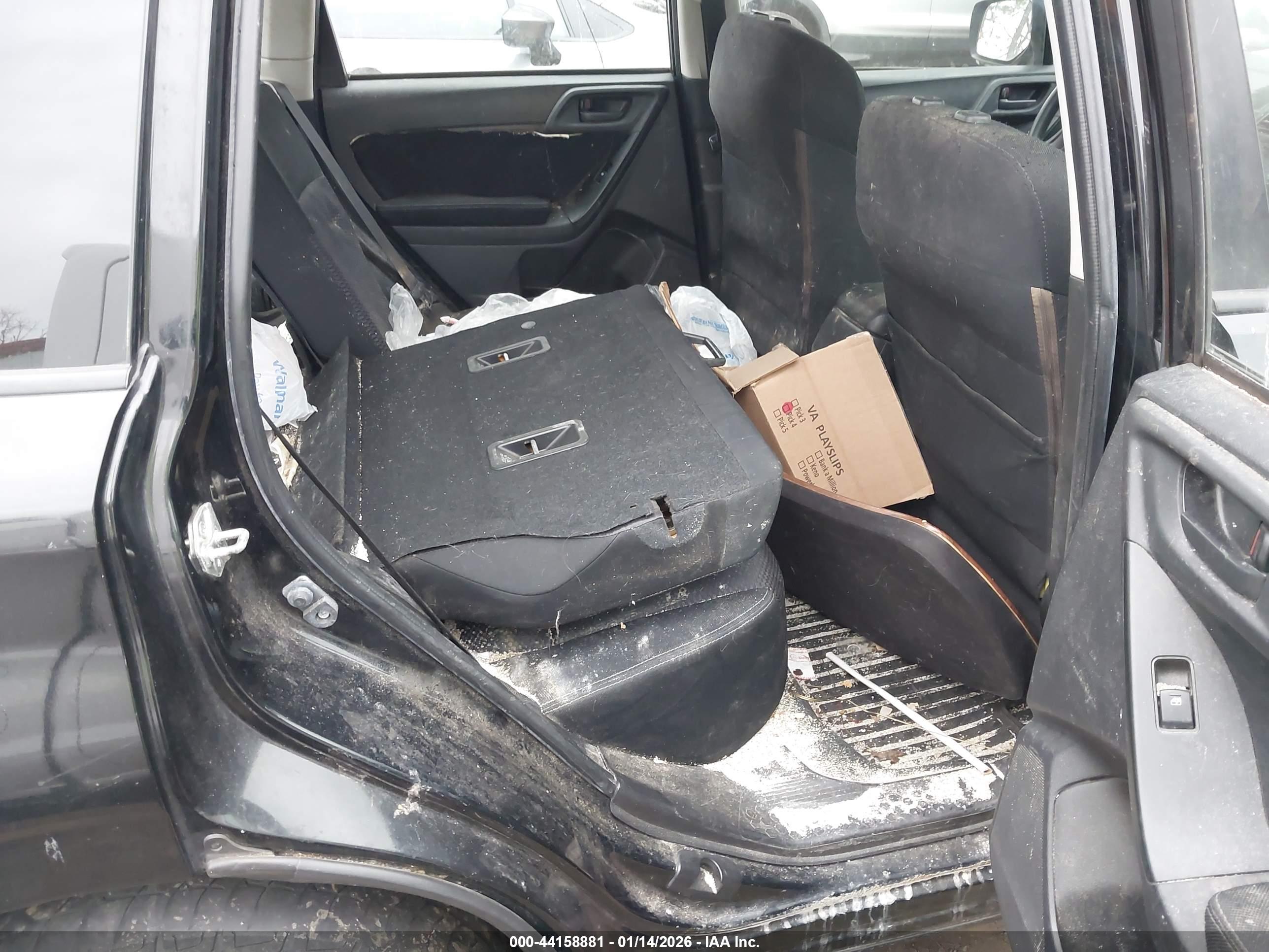 SUBARU FORESTER image 8