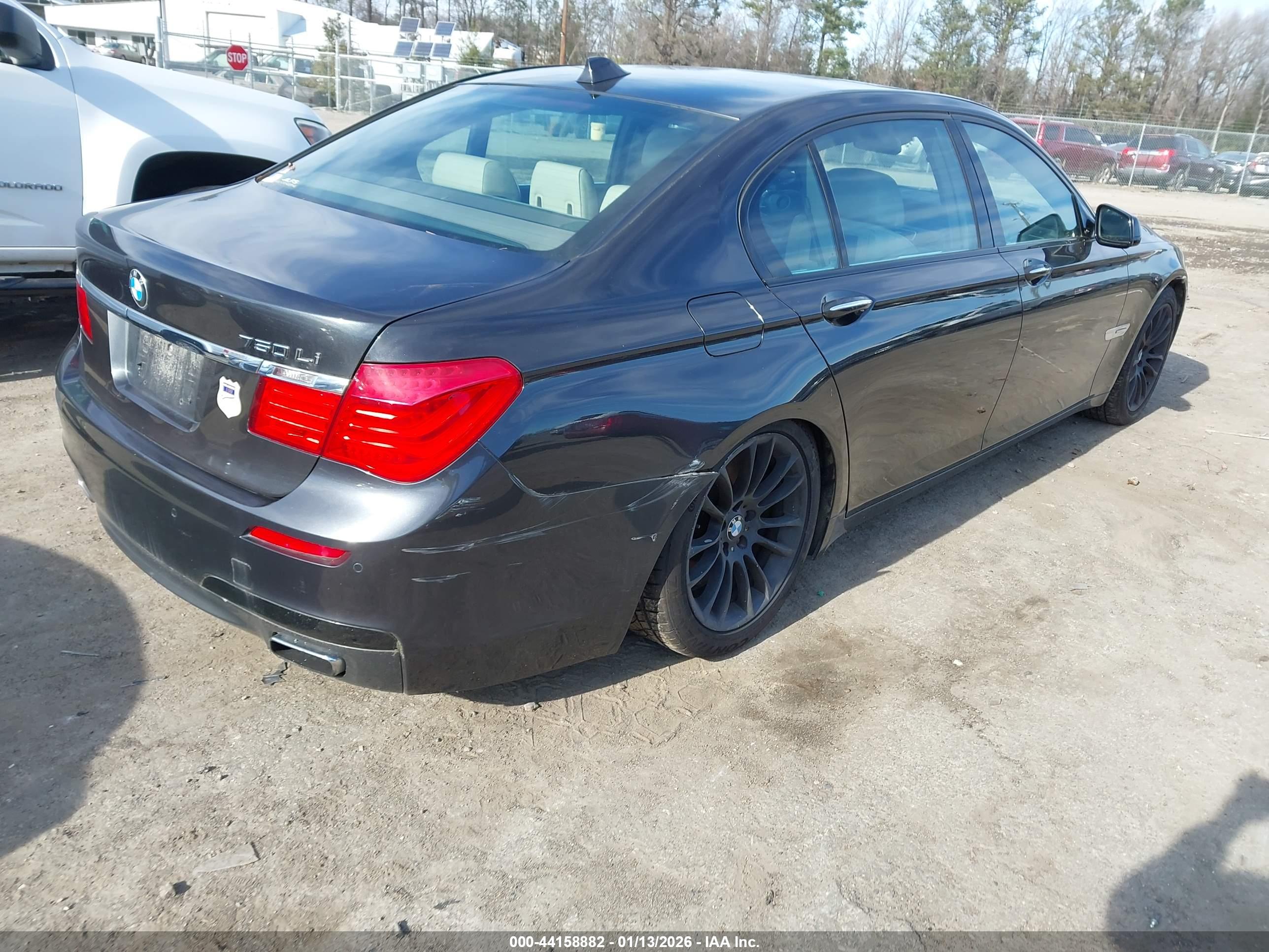 BMW 750LI image 4