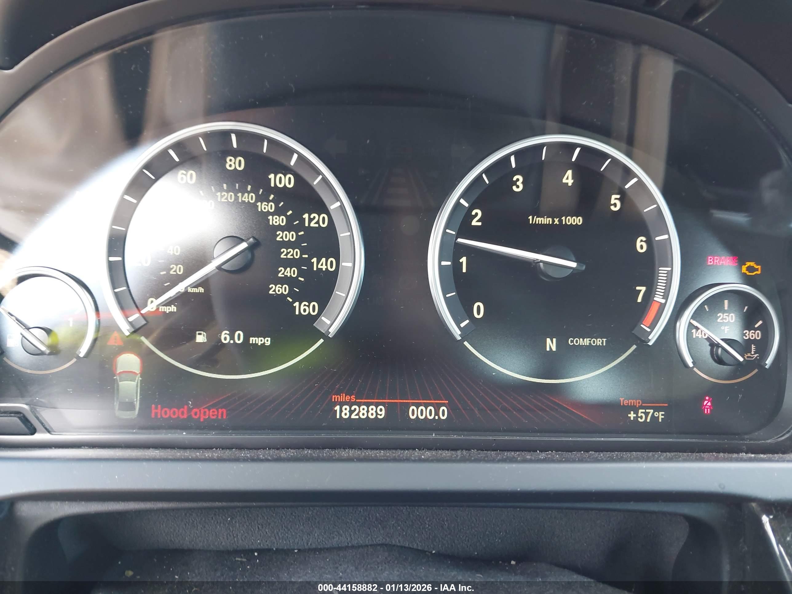 BMW 750LI image 7