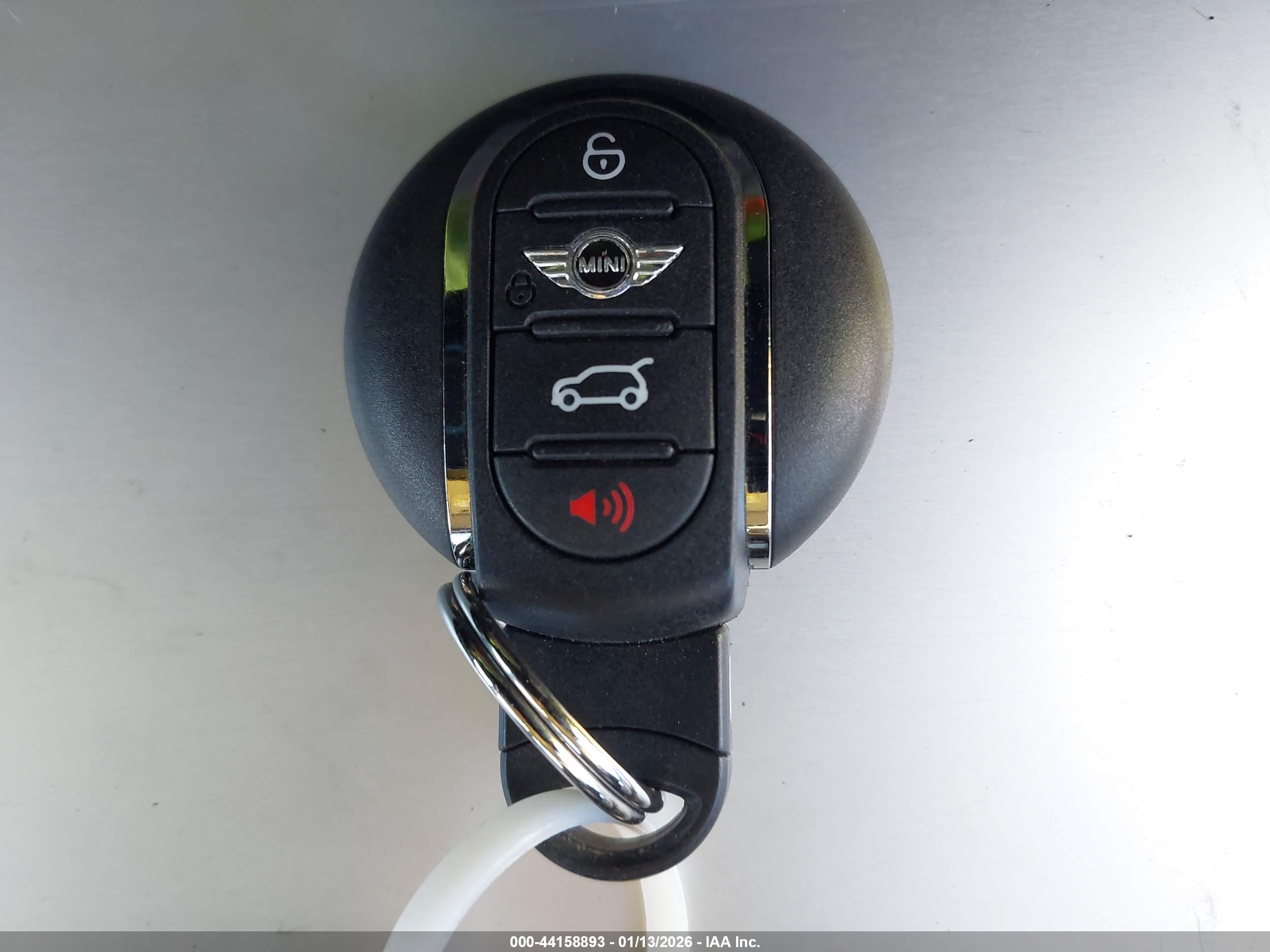 MINI CLUBMAN image 11