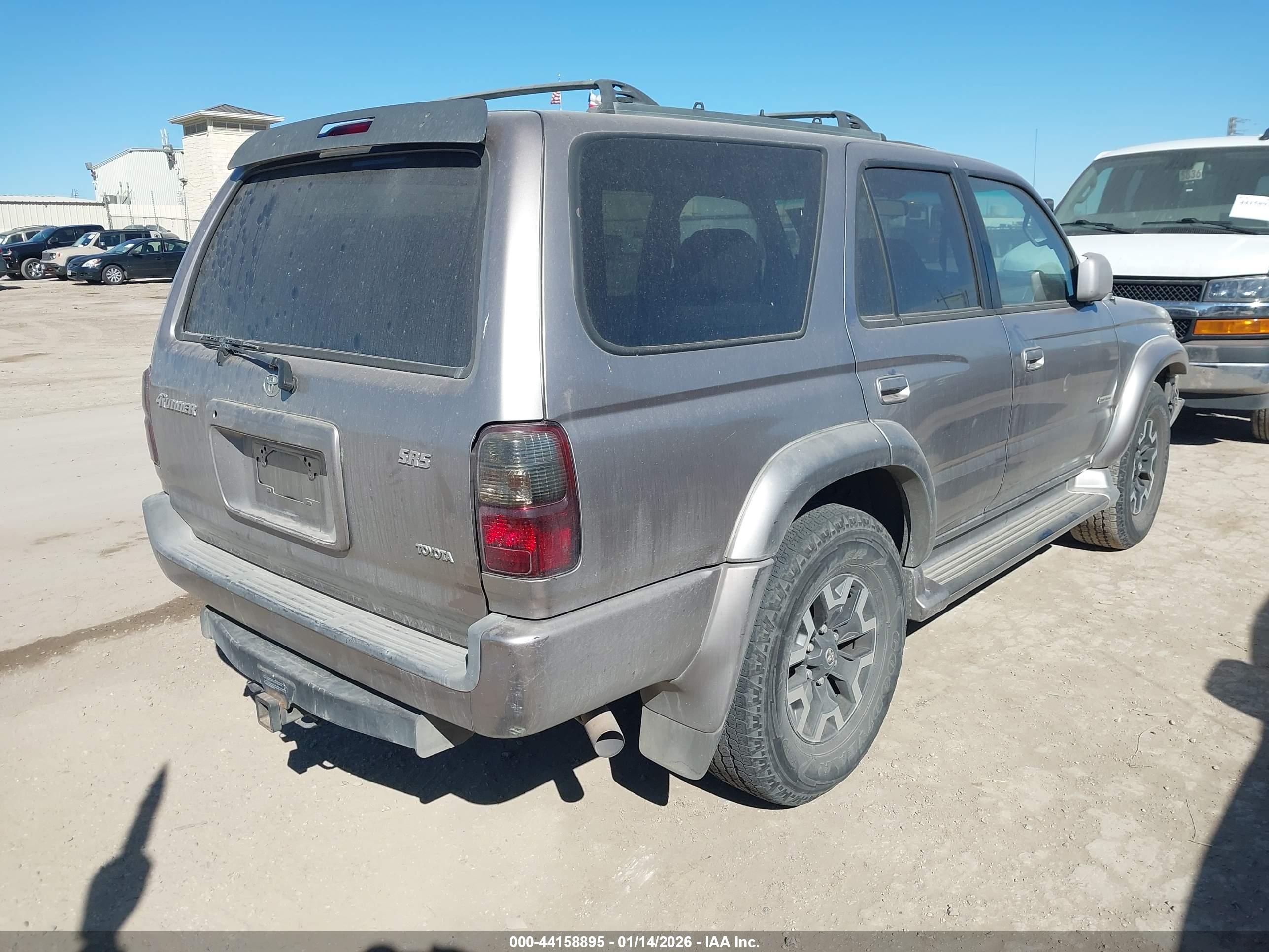 TOYOTA 4RUNNER image 4