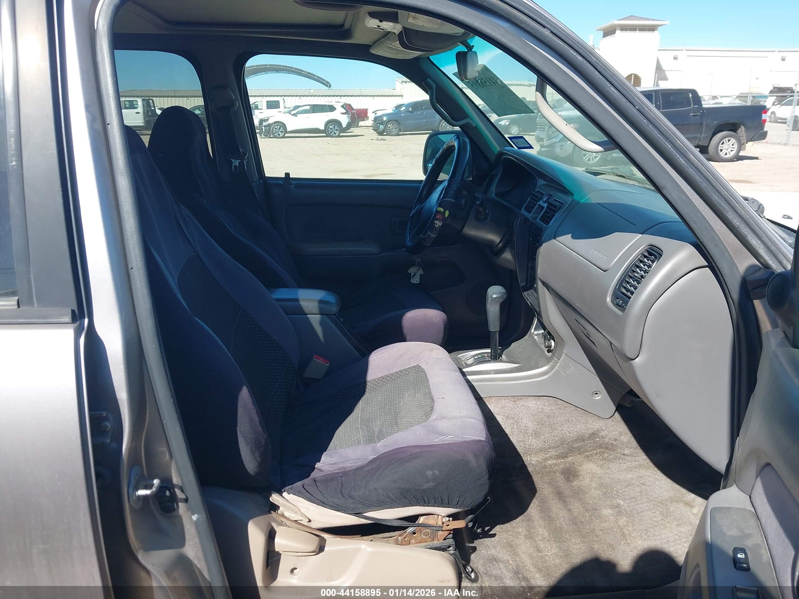 TOYOTA 4RUNNER image 5