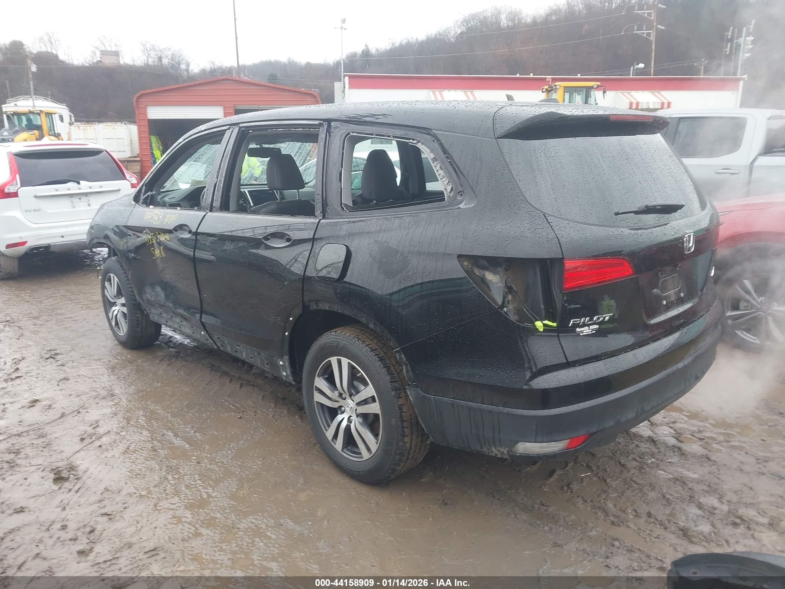 HONDA PILOT image 3
