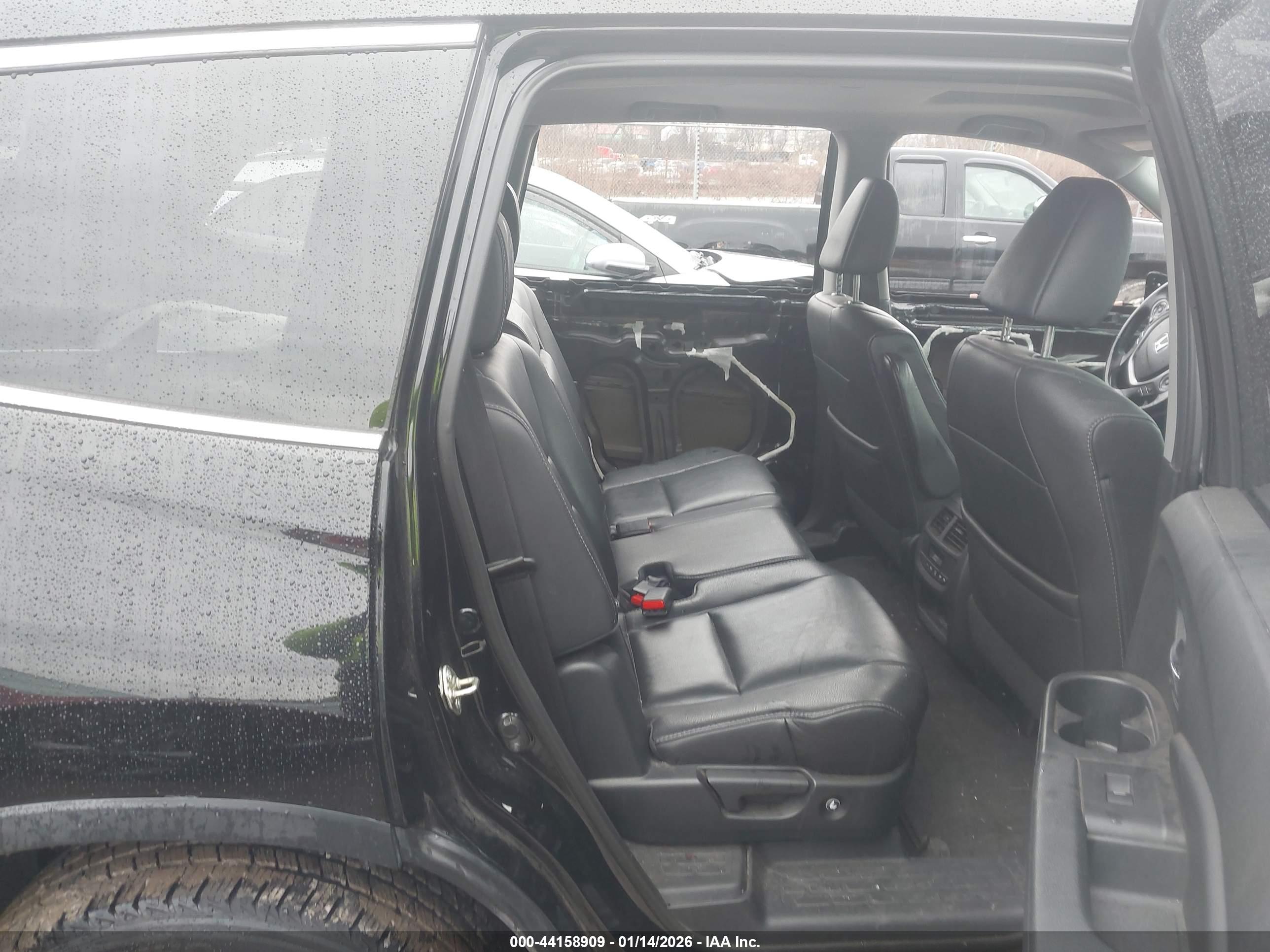 HONDA PILOT image 8