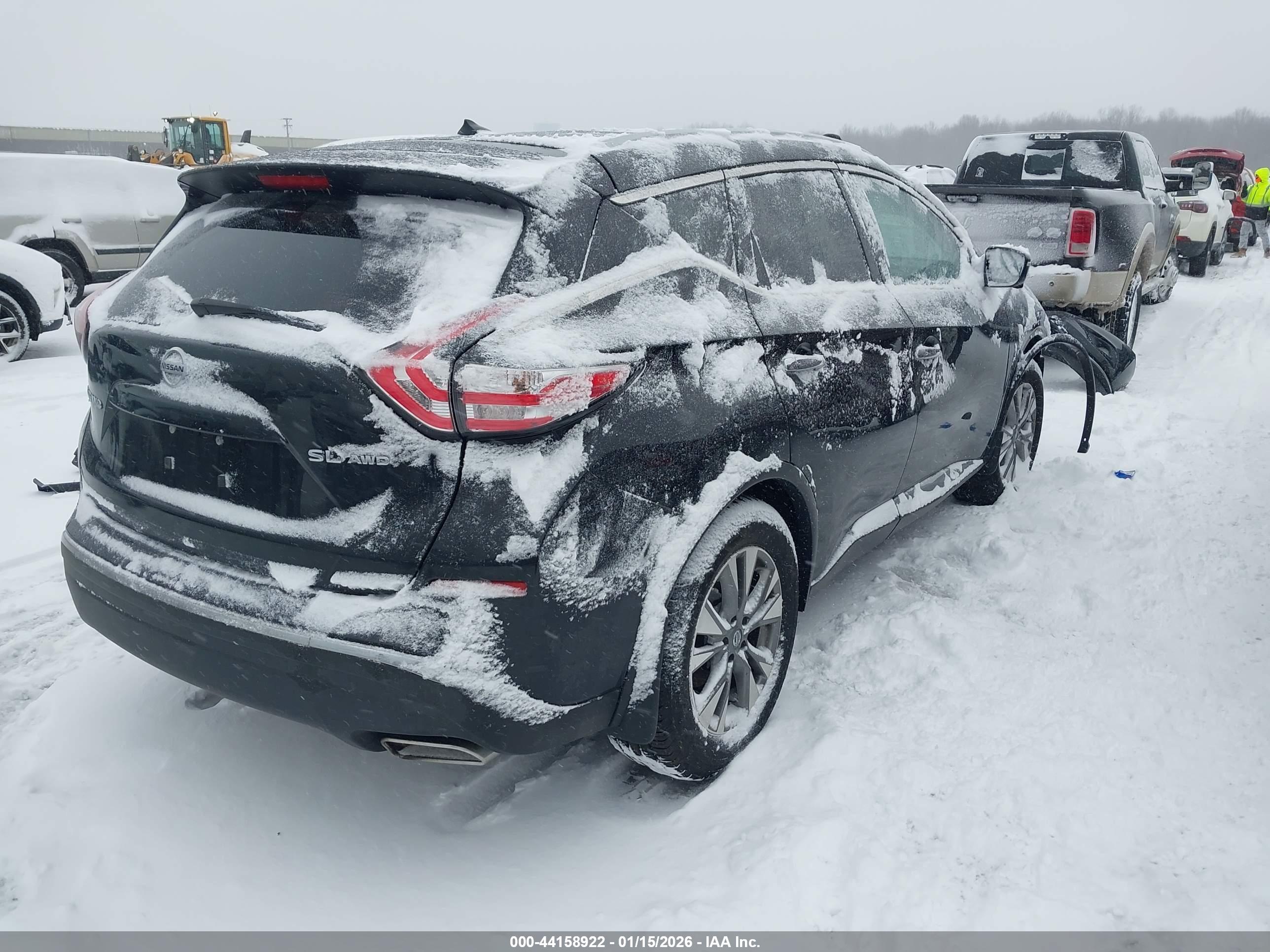 NISSAN MURANO image 4