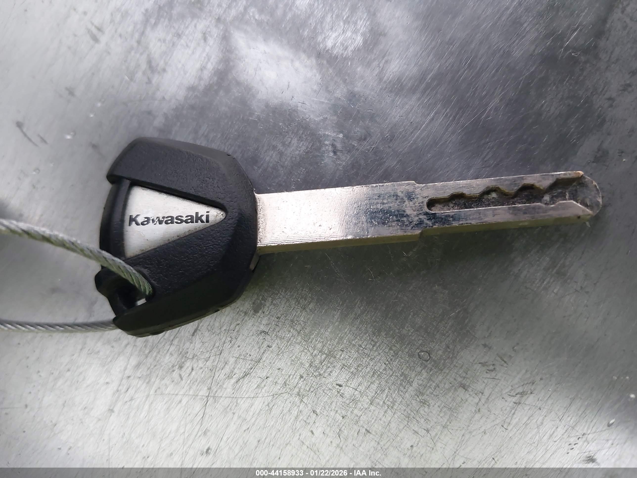 KAWASAKI ZX1002 image 11
