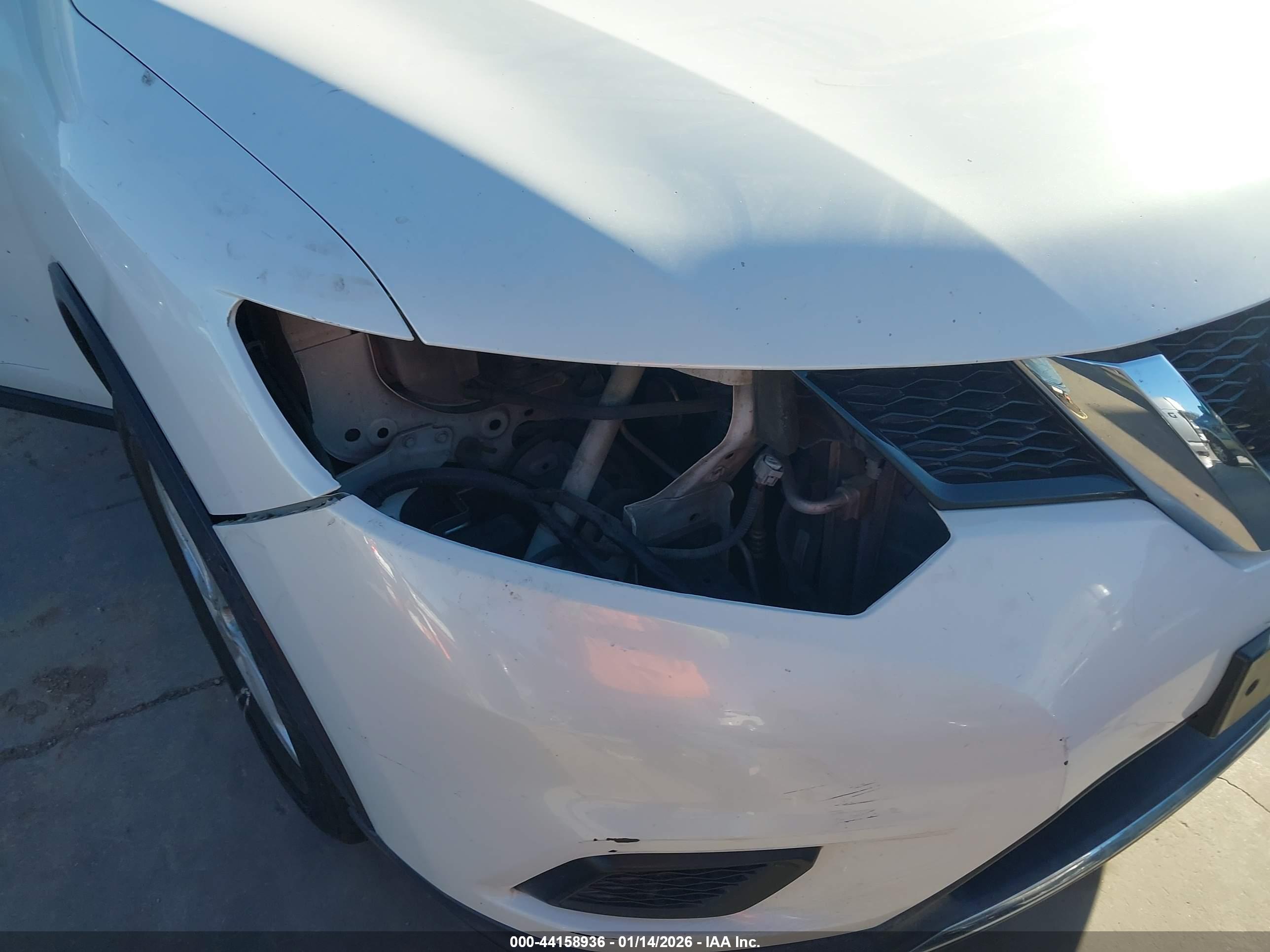NISSAN ROGUE image 6