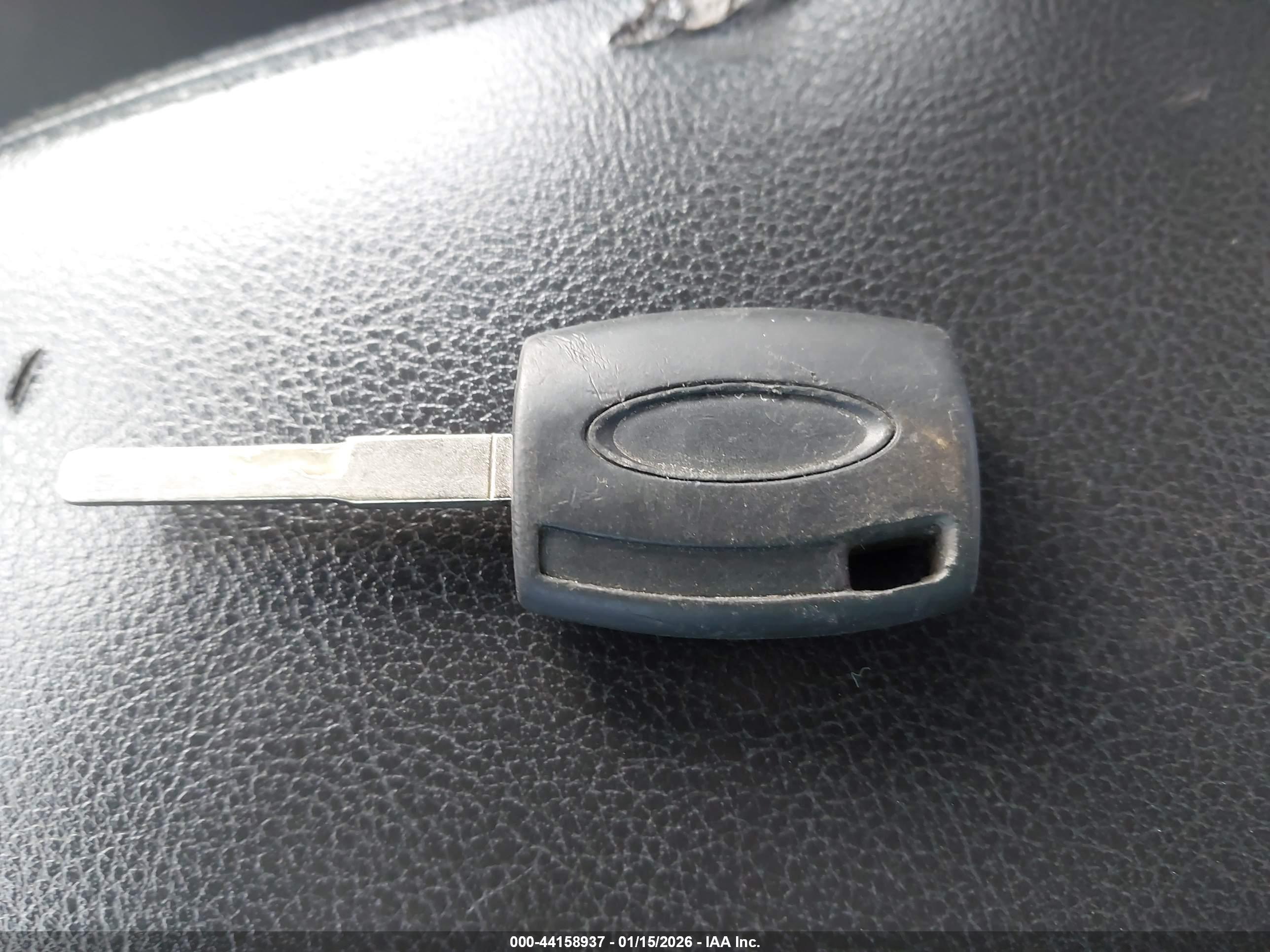 FORD FOCUS image 11
