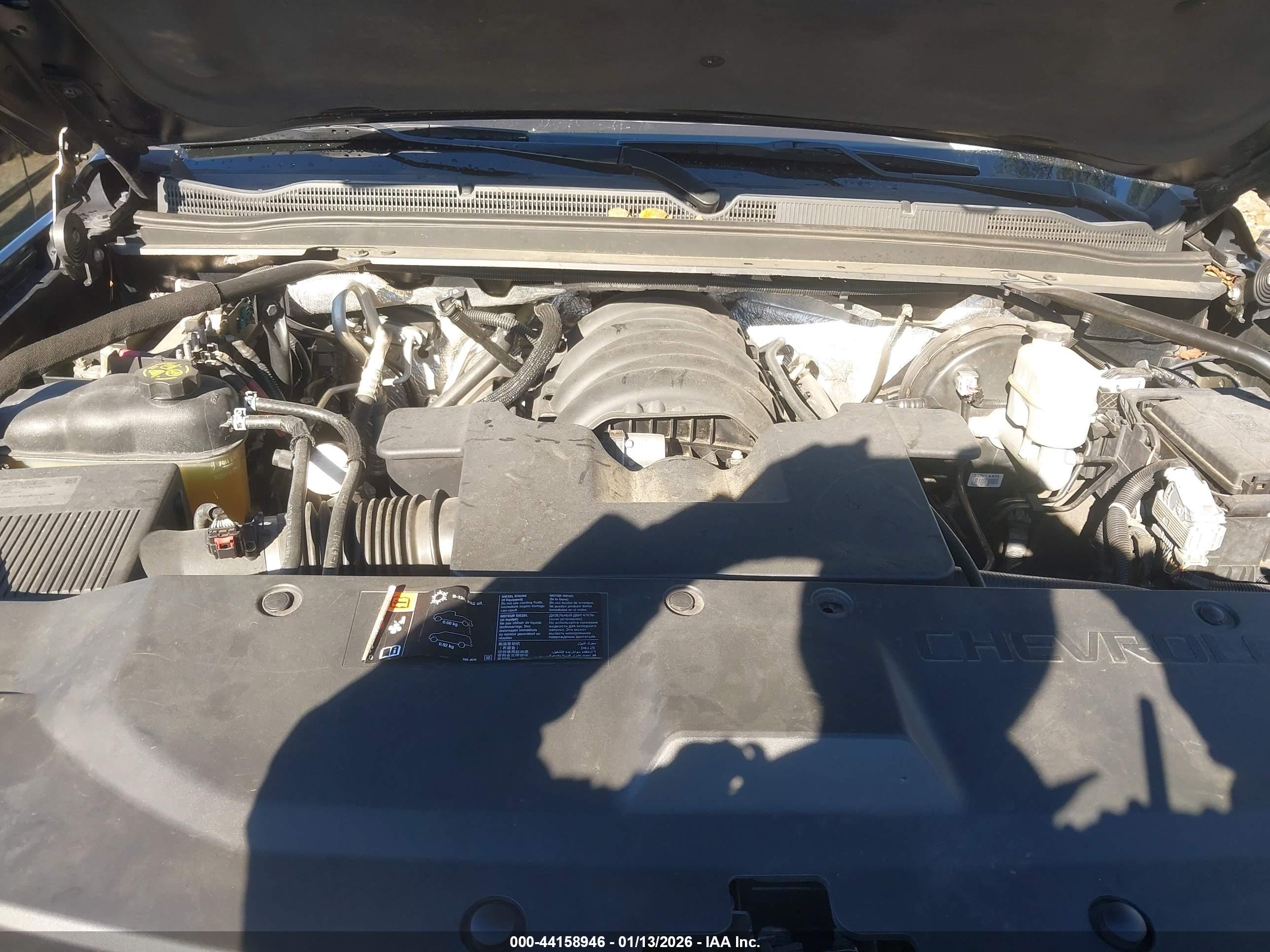 CHEVROLET TAHOE image 10