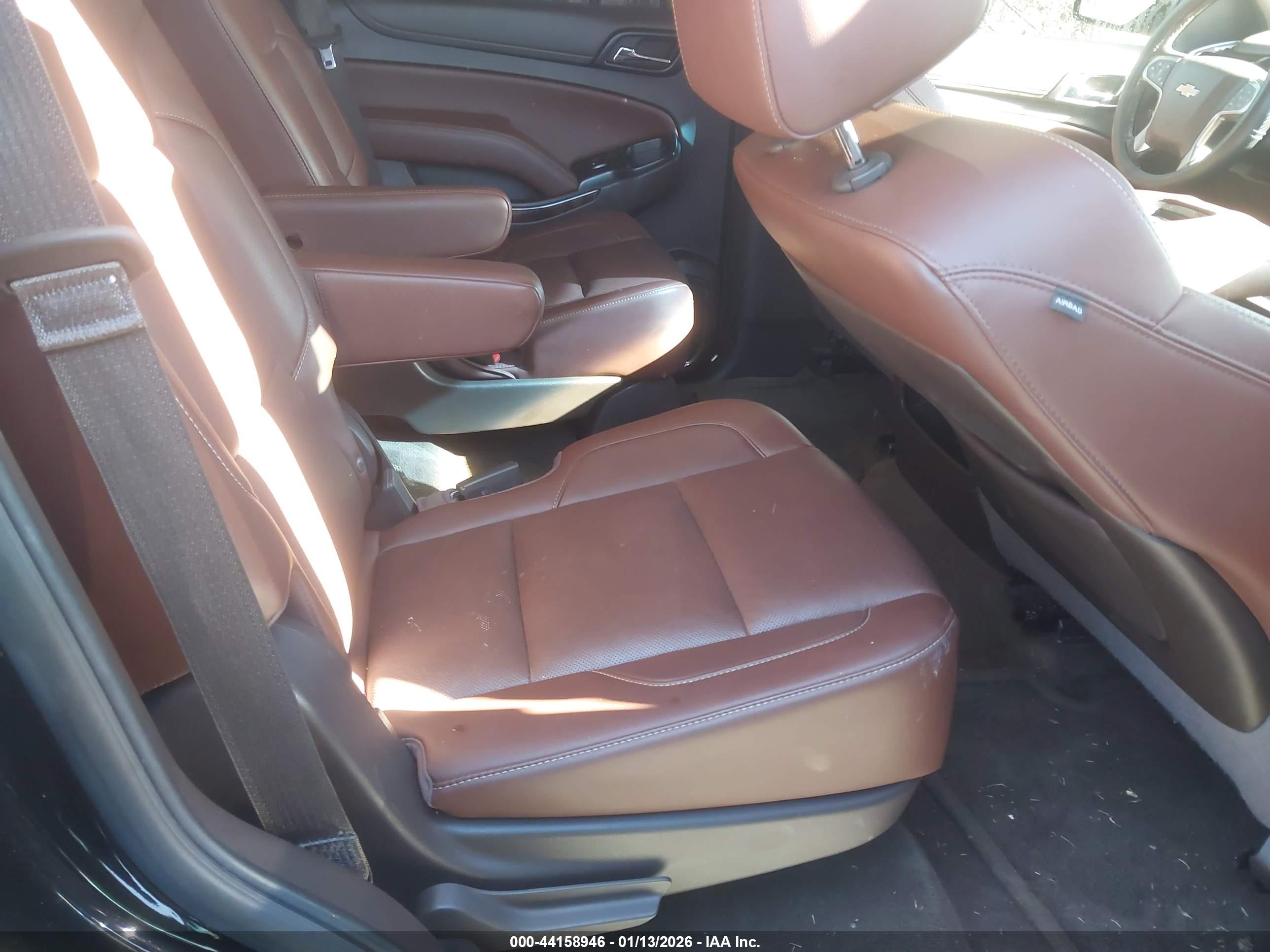 CHEVROLET TAHOE image 8