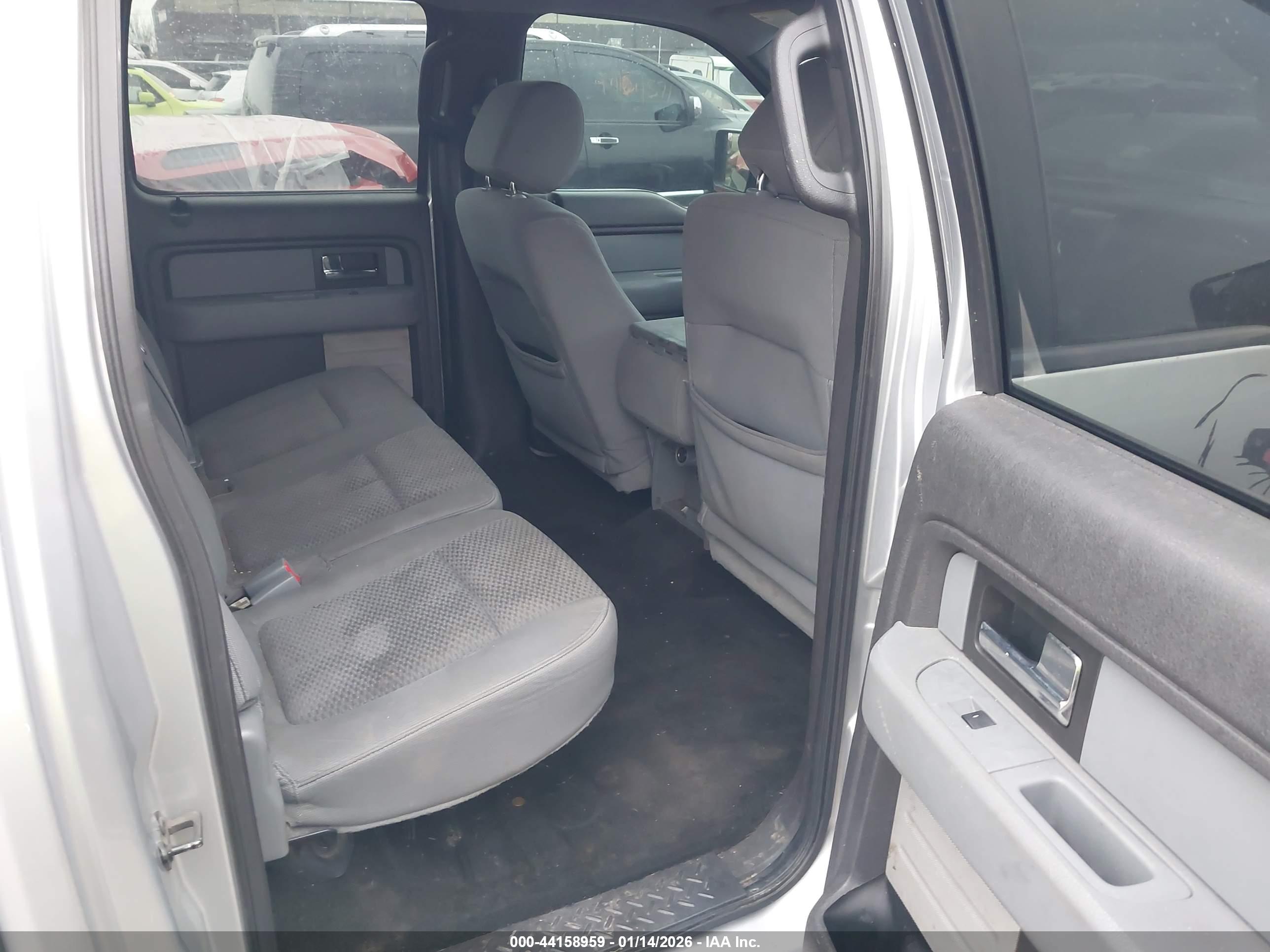 FORD F-150 image 8