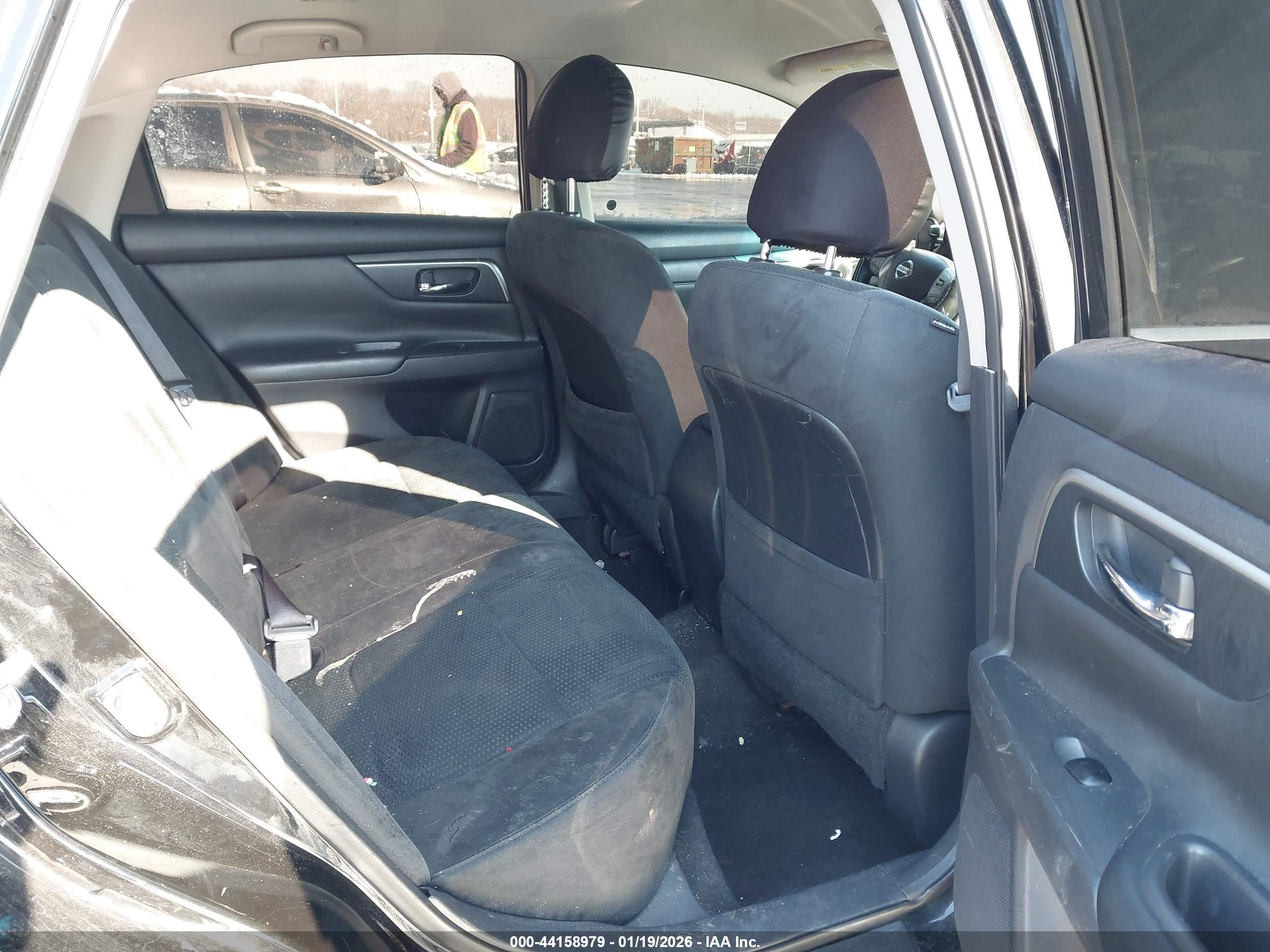 NISSAN ALTIMA image 8