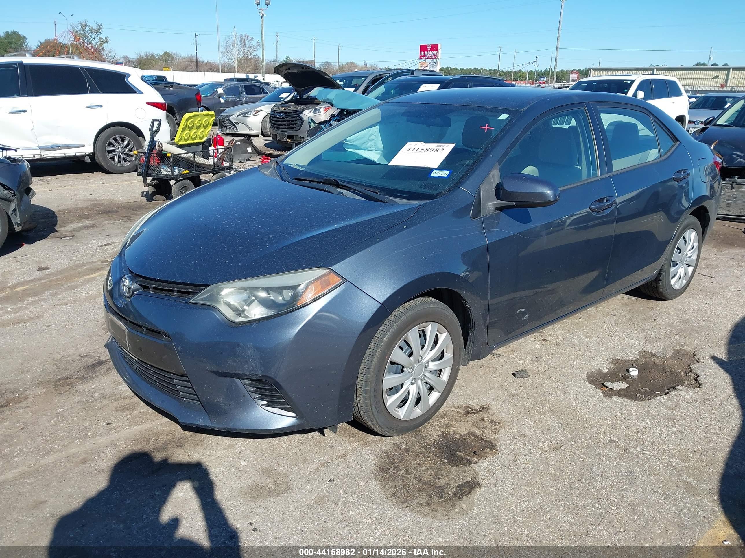 TOYOTA COROLLA image 2
