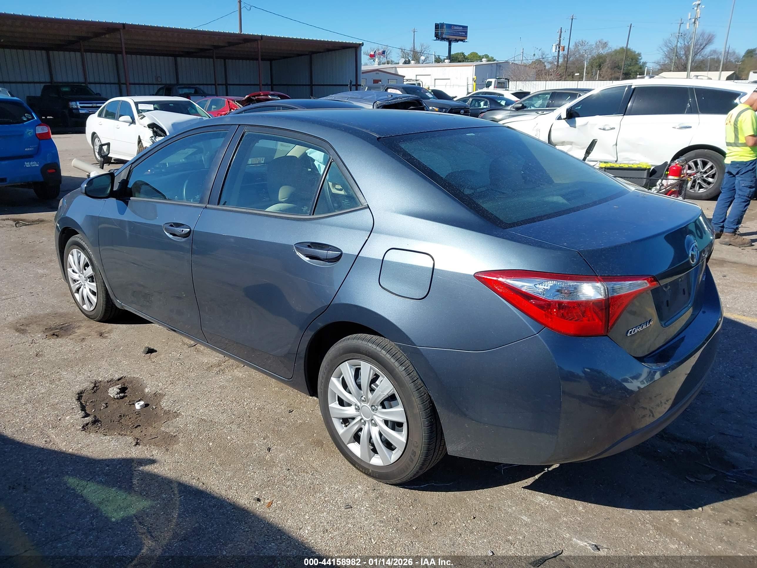 TOYOTA COROLLA image 3