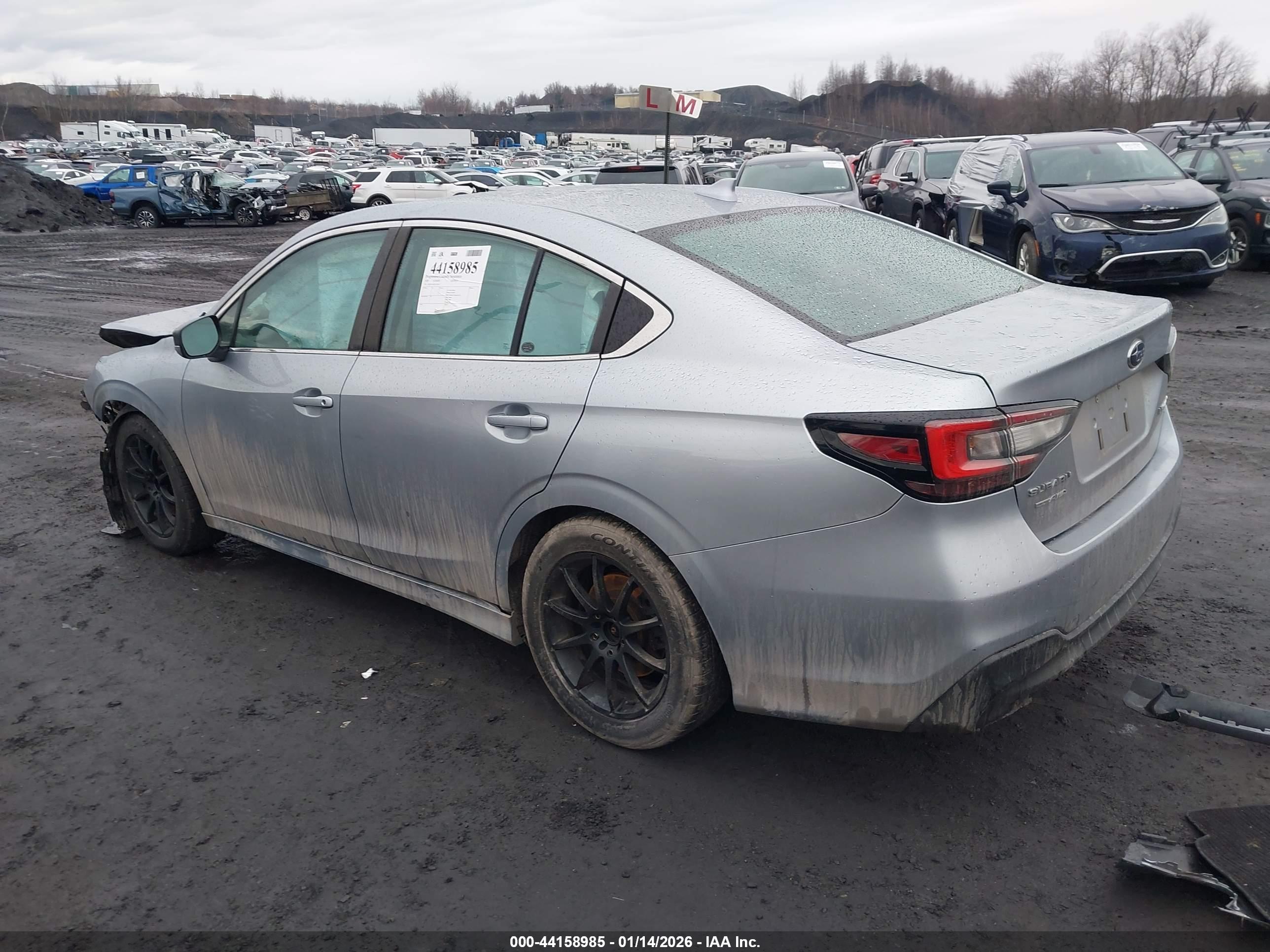 SUBARU LEGACY image 3