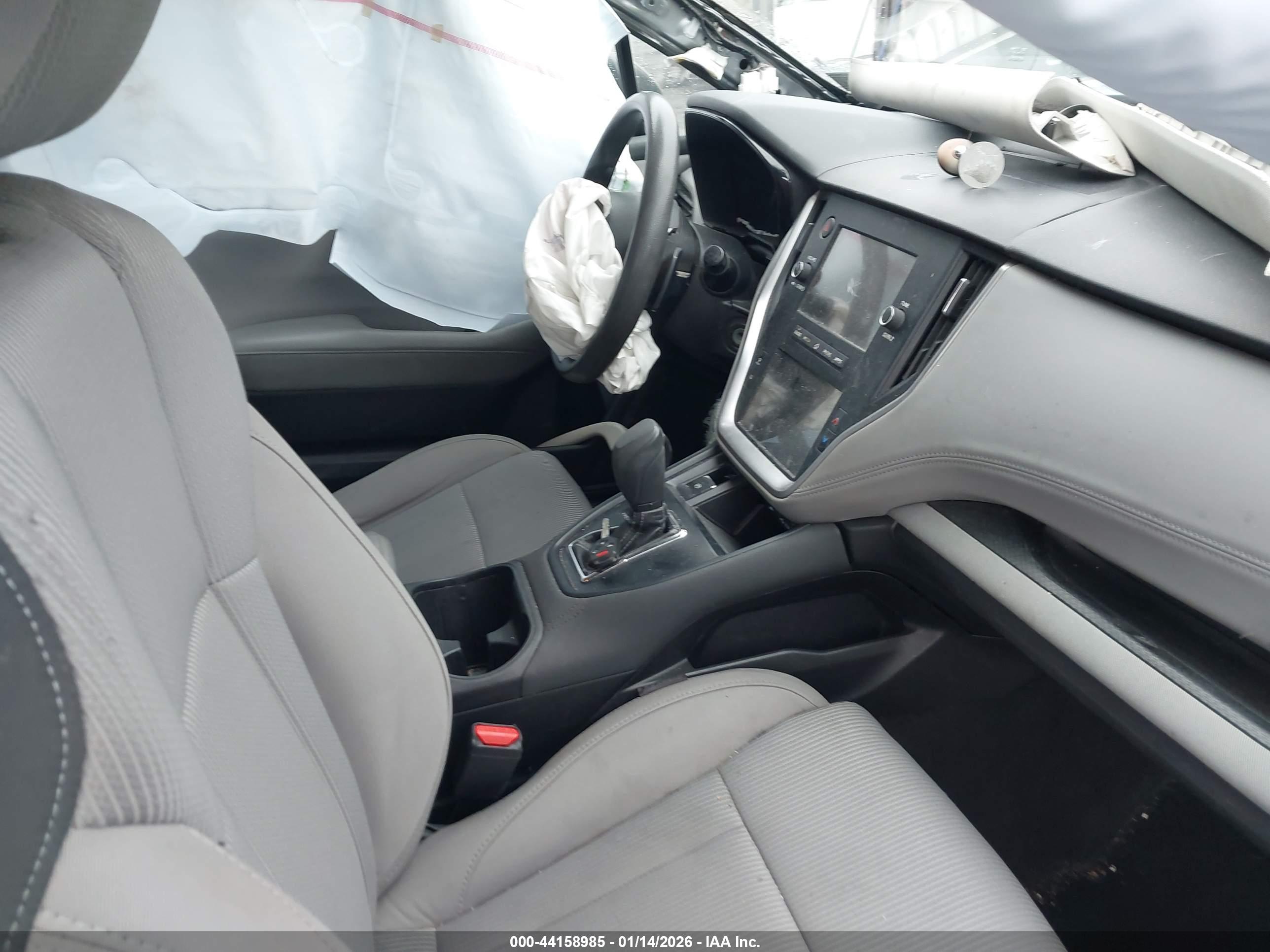 SUBARU LEGACY image 5