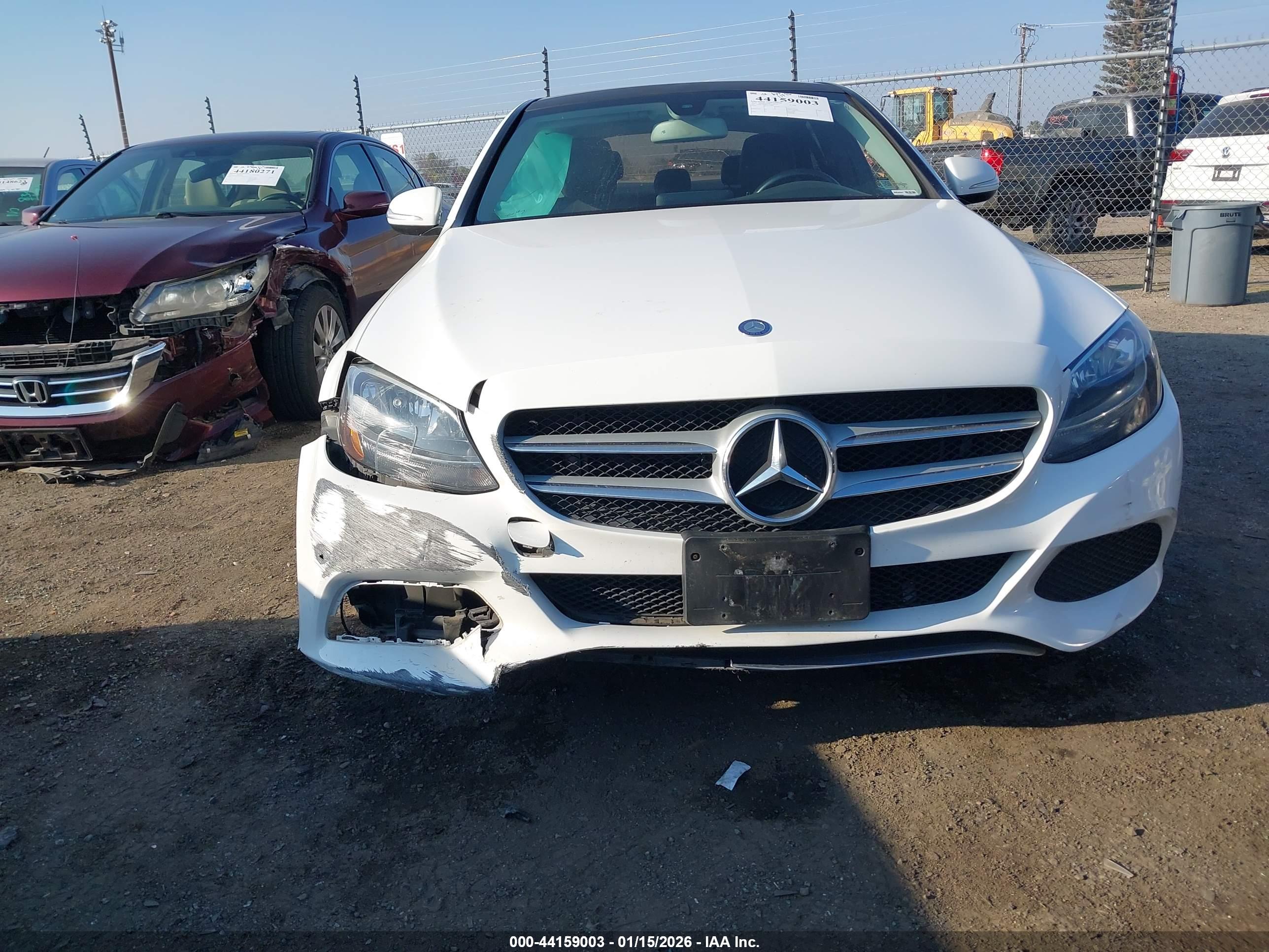 MERCEDES-BENZ C image 6
