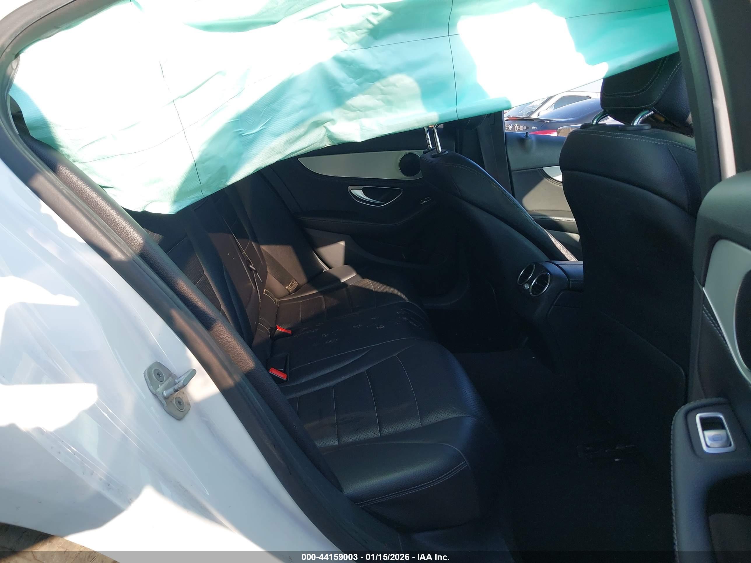 MERCEDES-BENZ C image 8