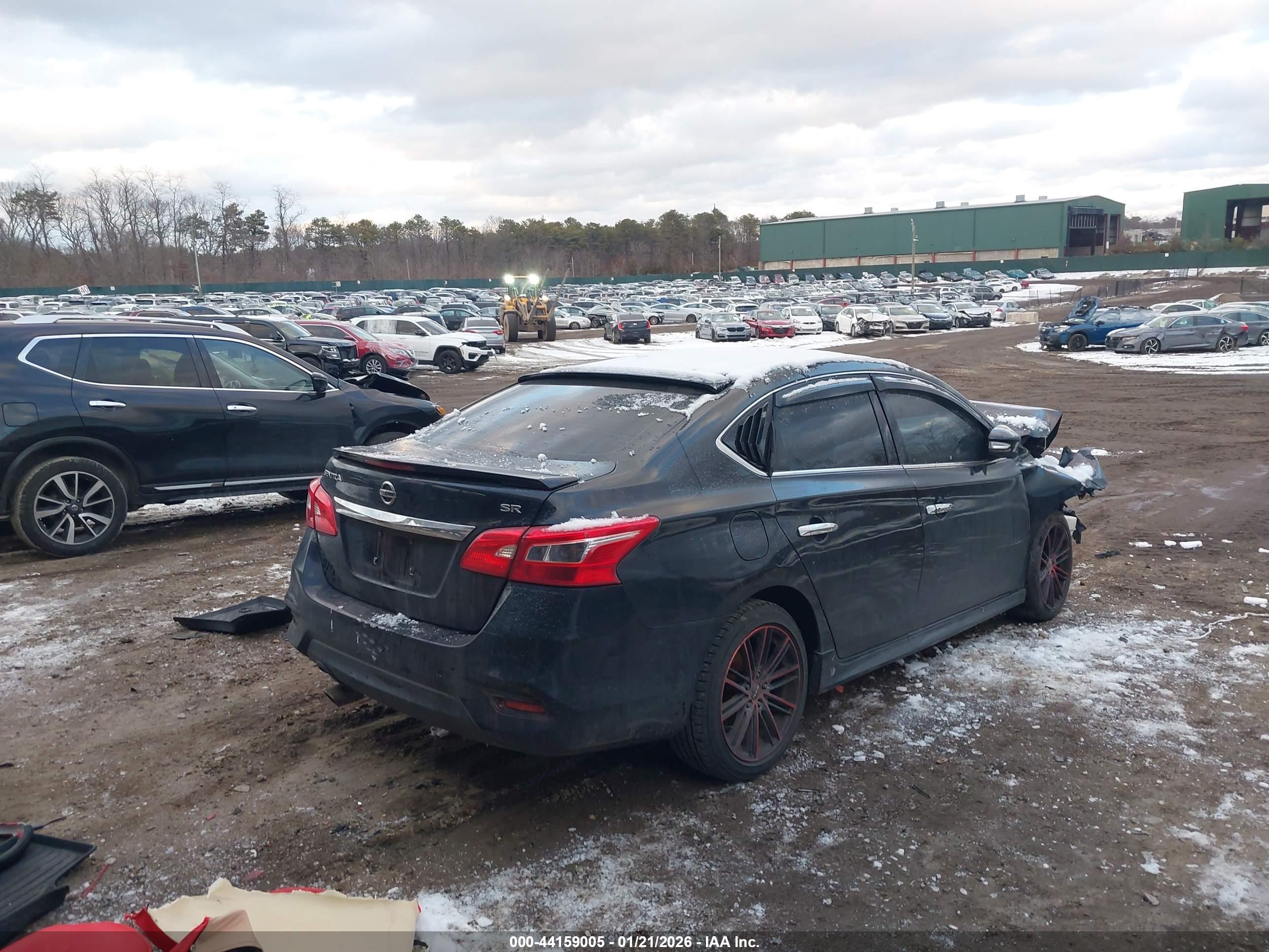 NISSAN SENTRA image 4
