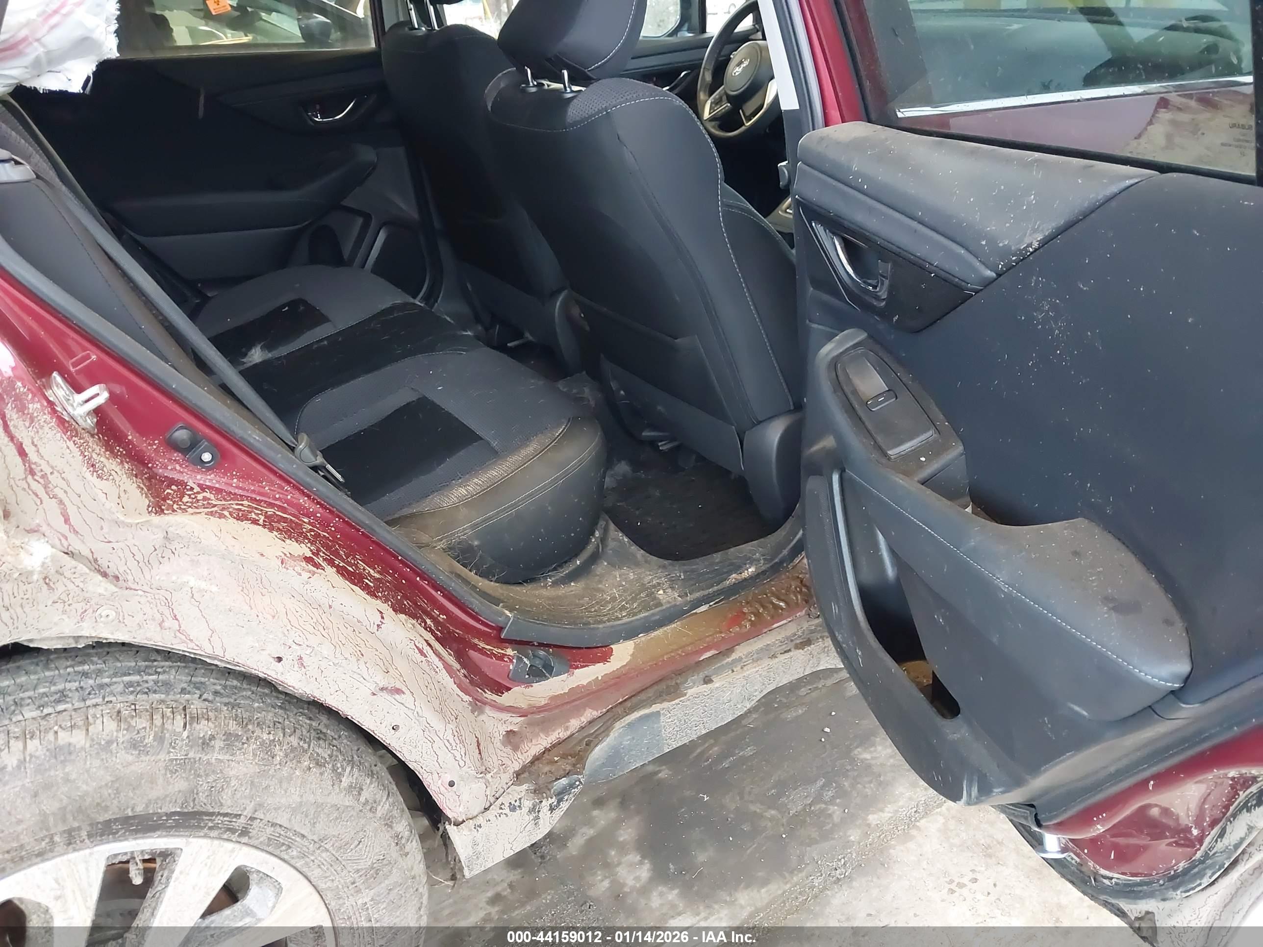 SUBARU OUTBACK image 8