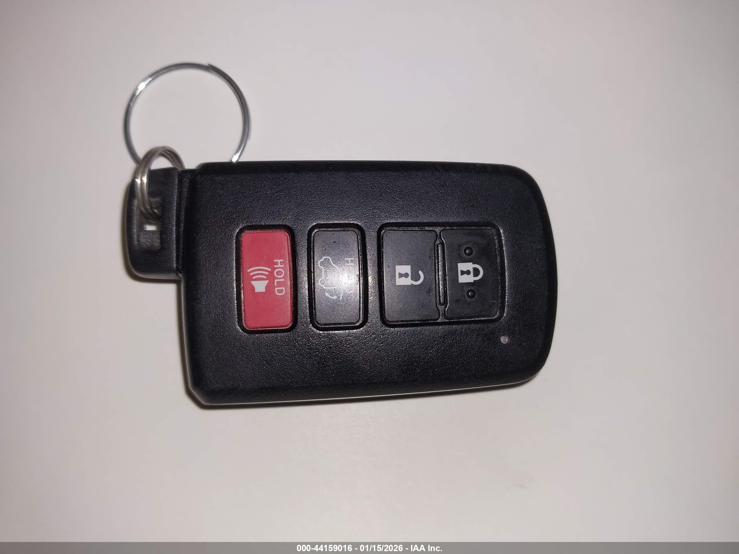 TOYOTA RAV4 image 11