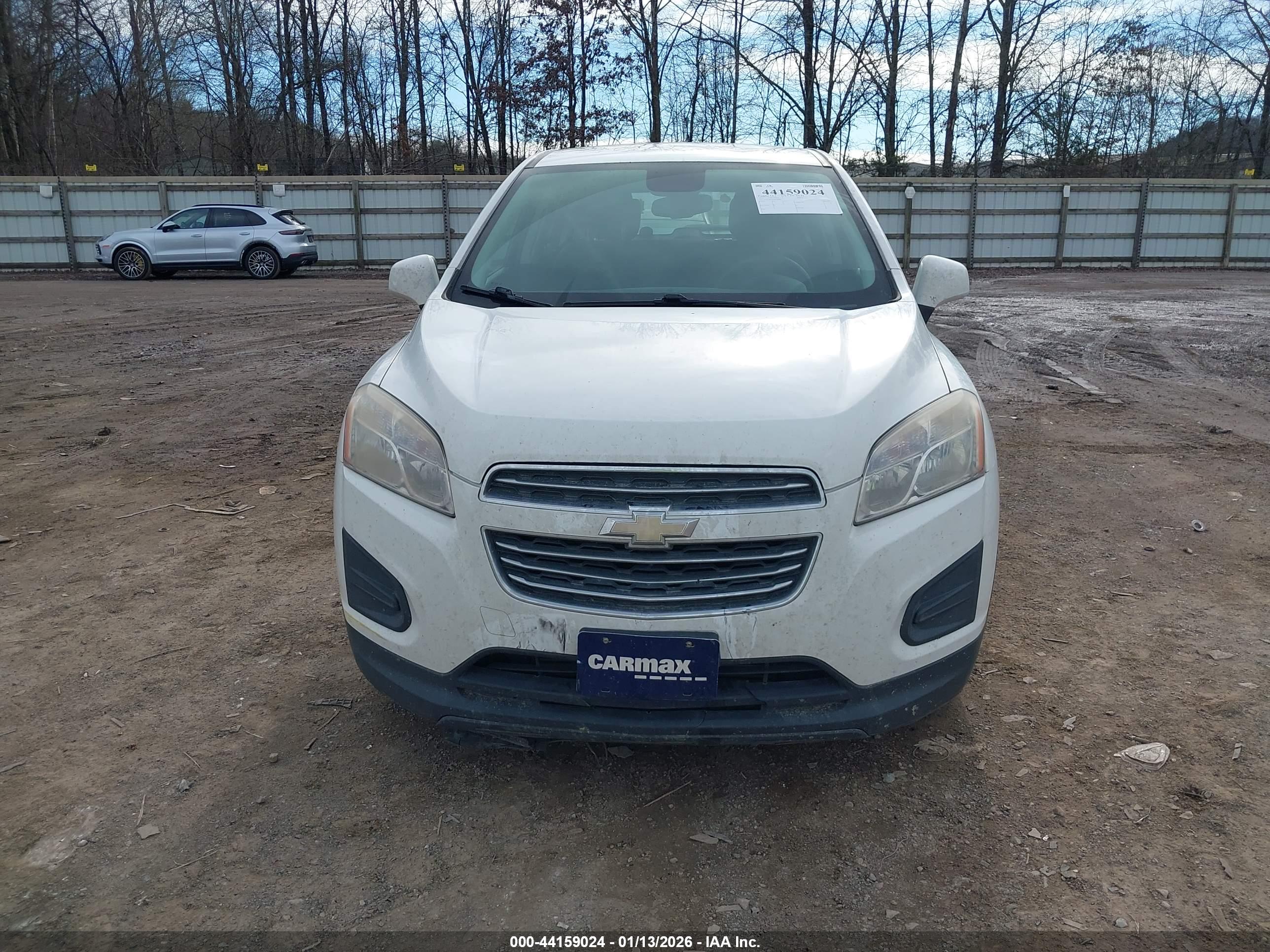CHEVROLET TRAX image 6
