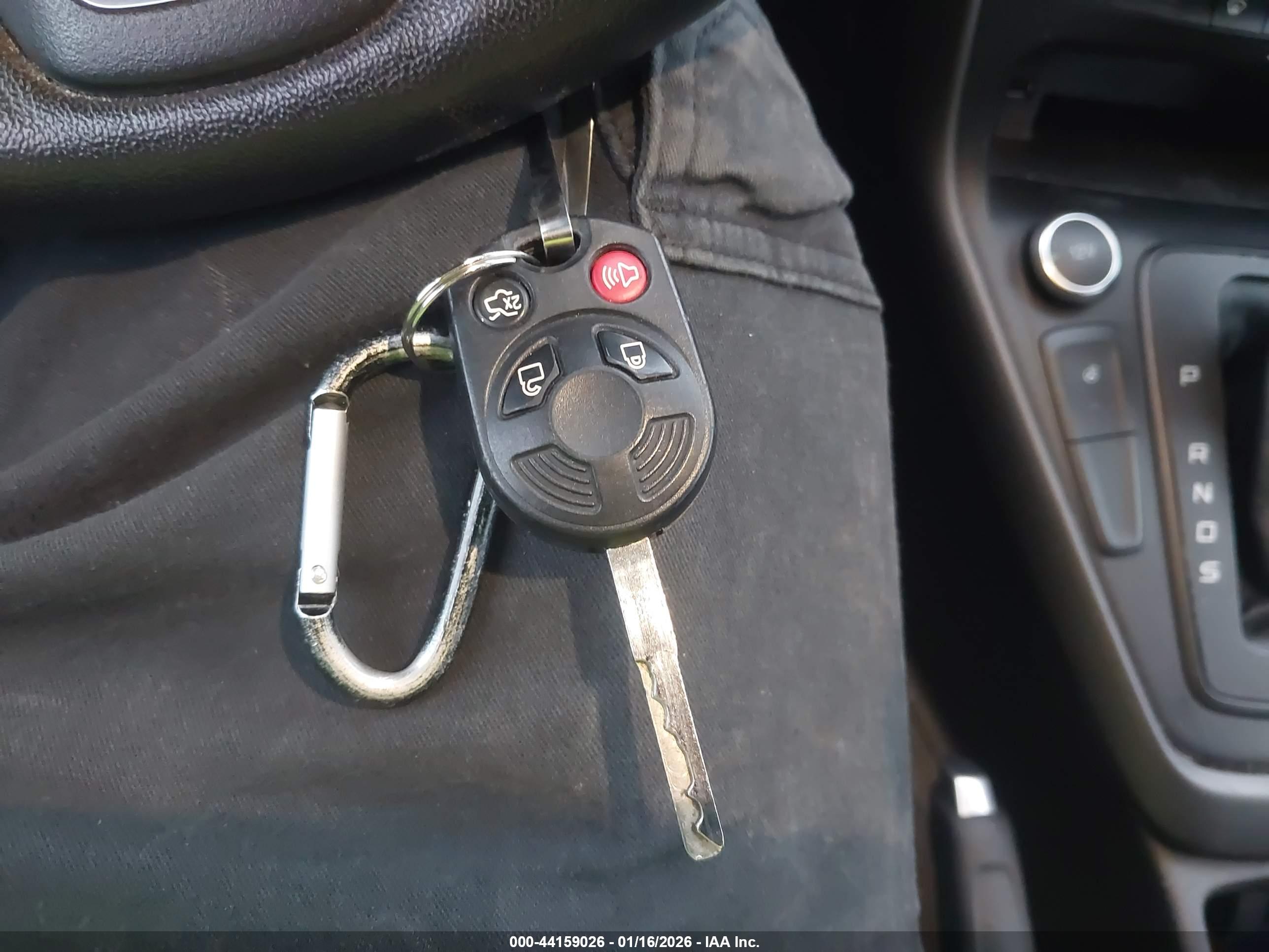 FORD FOCUS image 11