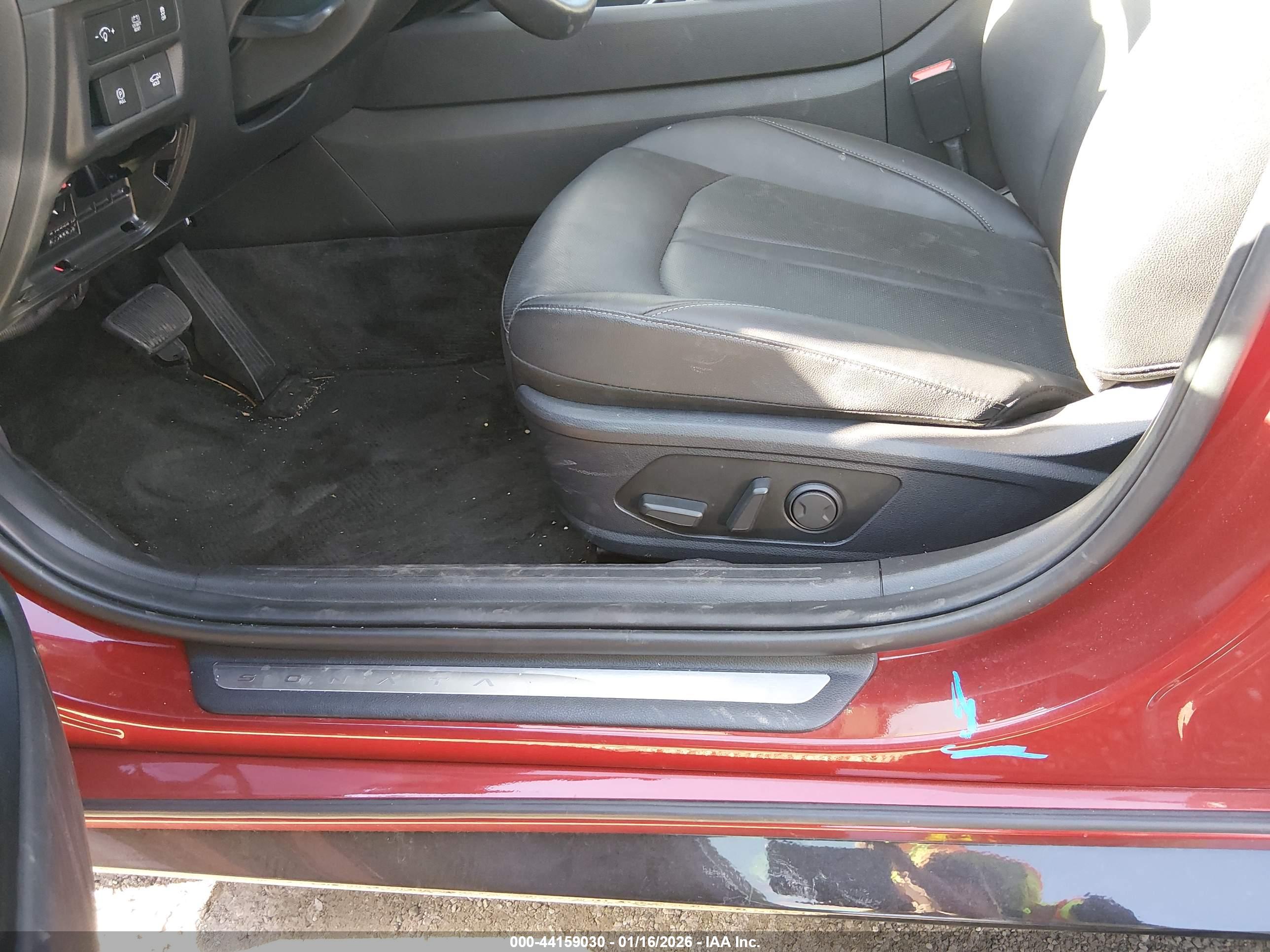 HYUNDAI SONATA image 6