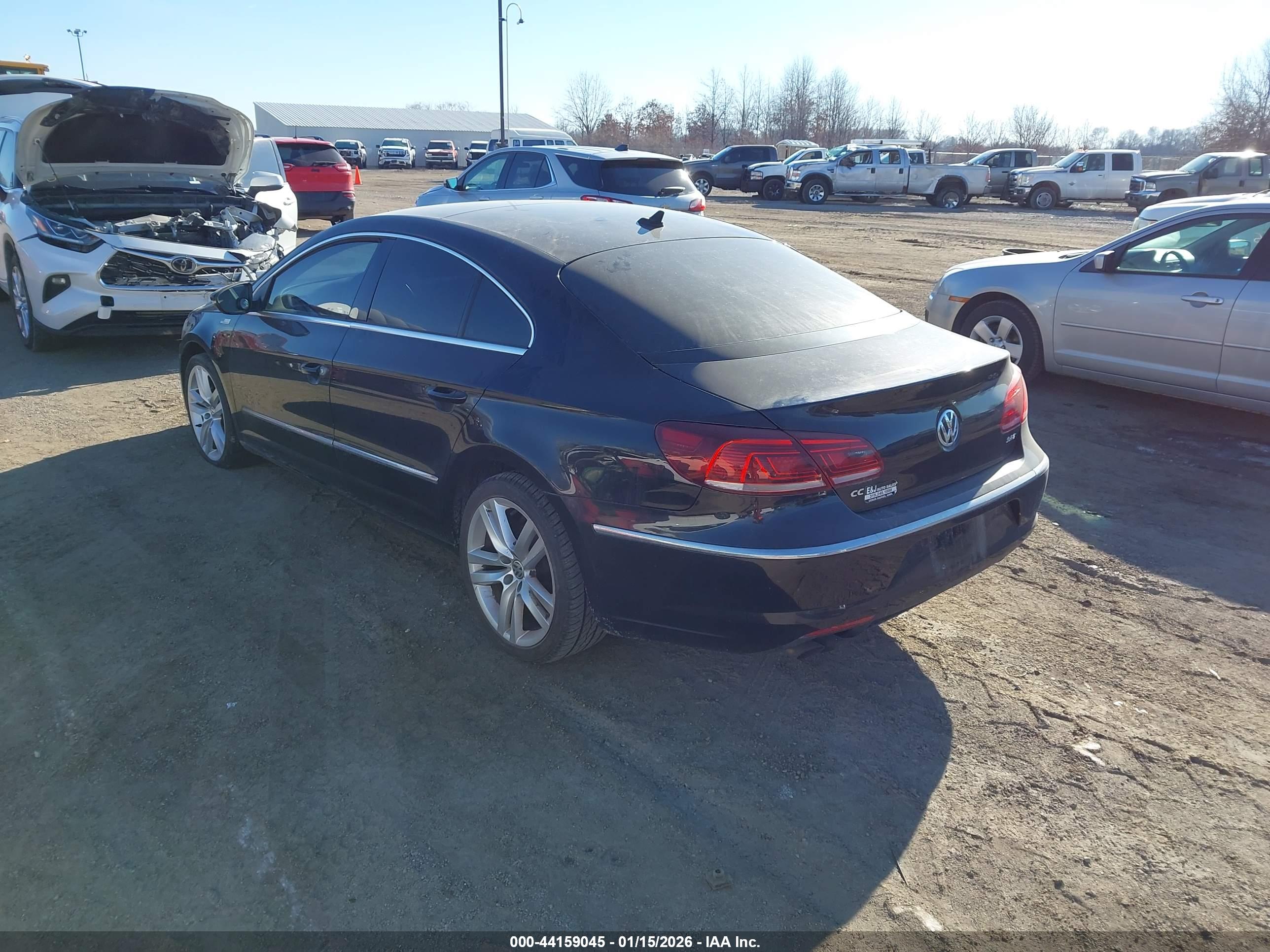 VOLKSWAGEN CC image 3