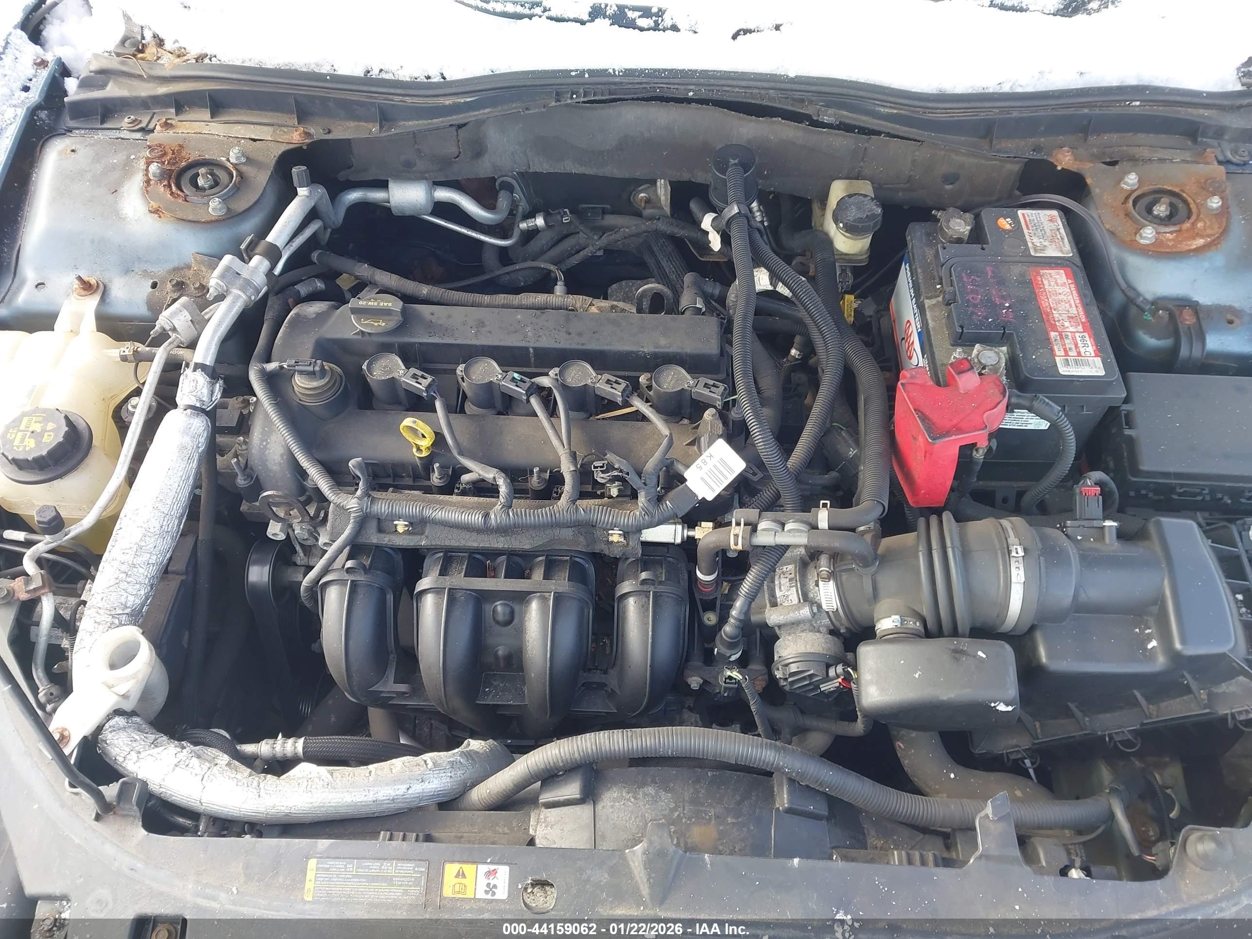 FORD FUSION image 10