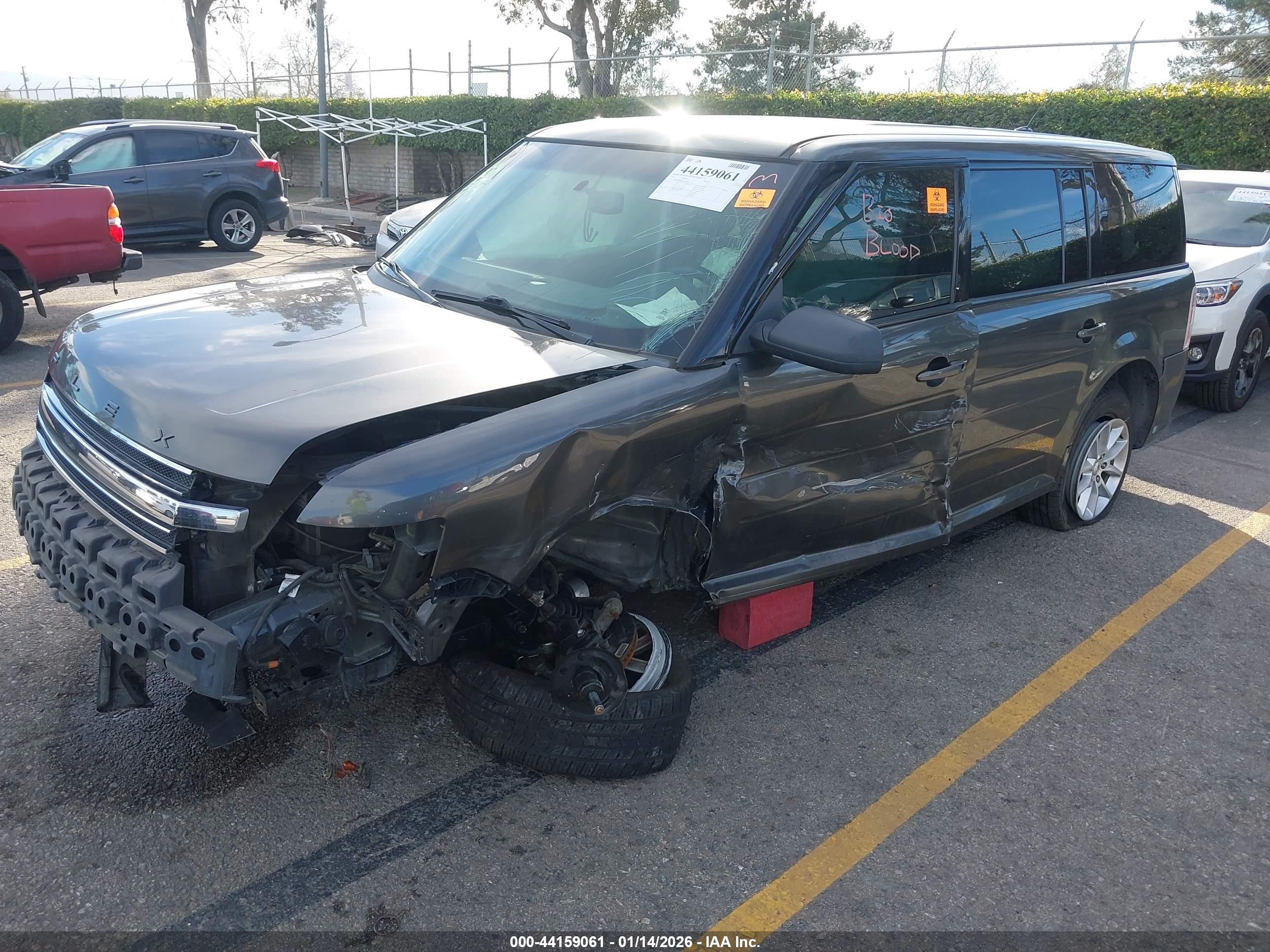 FORD FLEX image 2