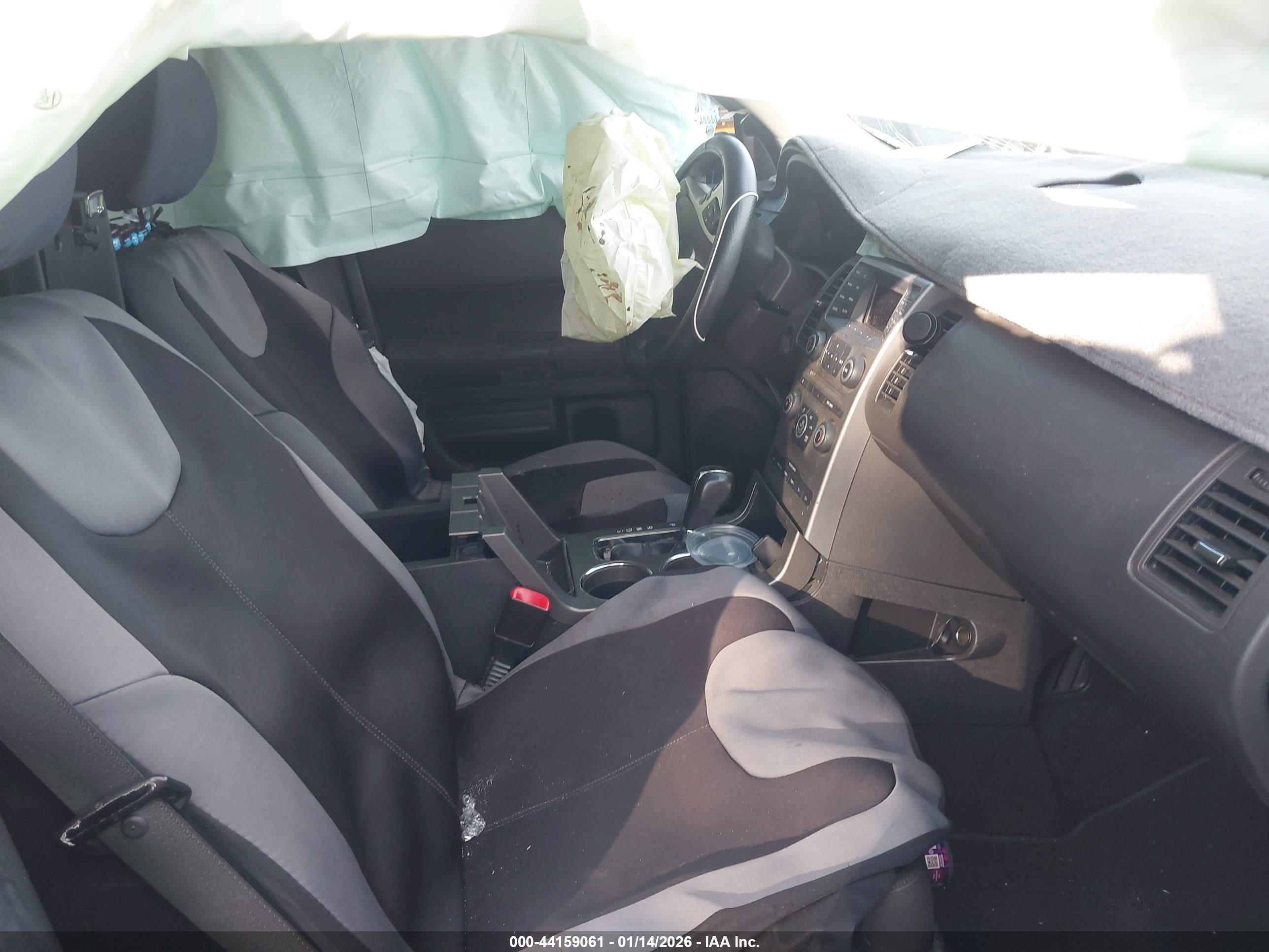 FORD FLEX image 5