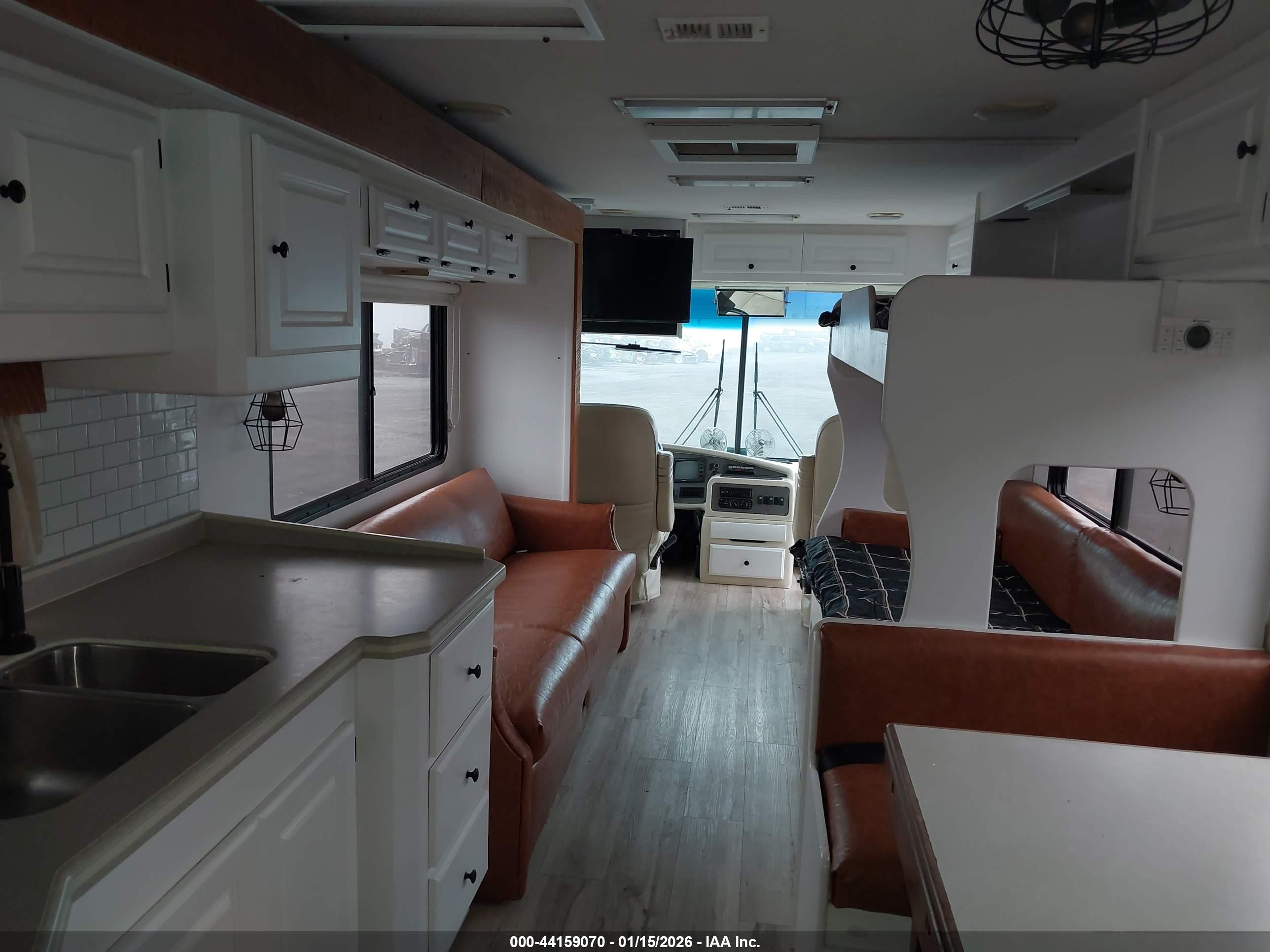 ROADMASTER RAIL image 5